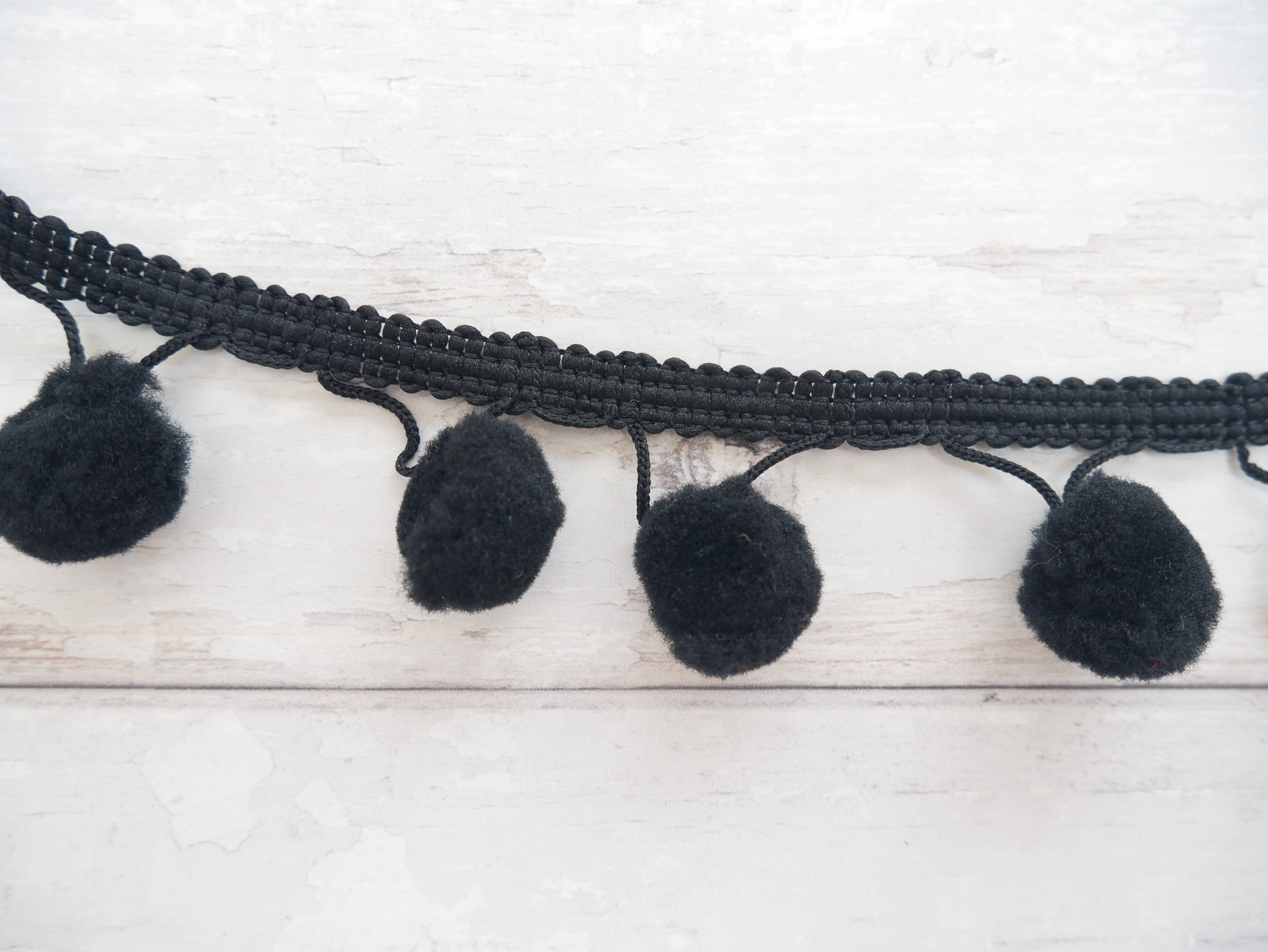 15mm Pom-Pom Trim, Black-Flying Bobbins Haberdashery