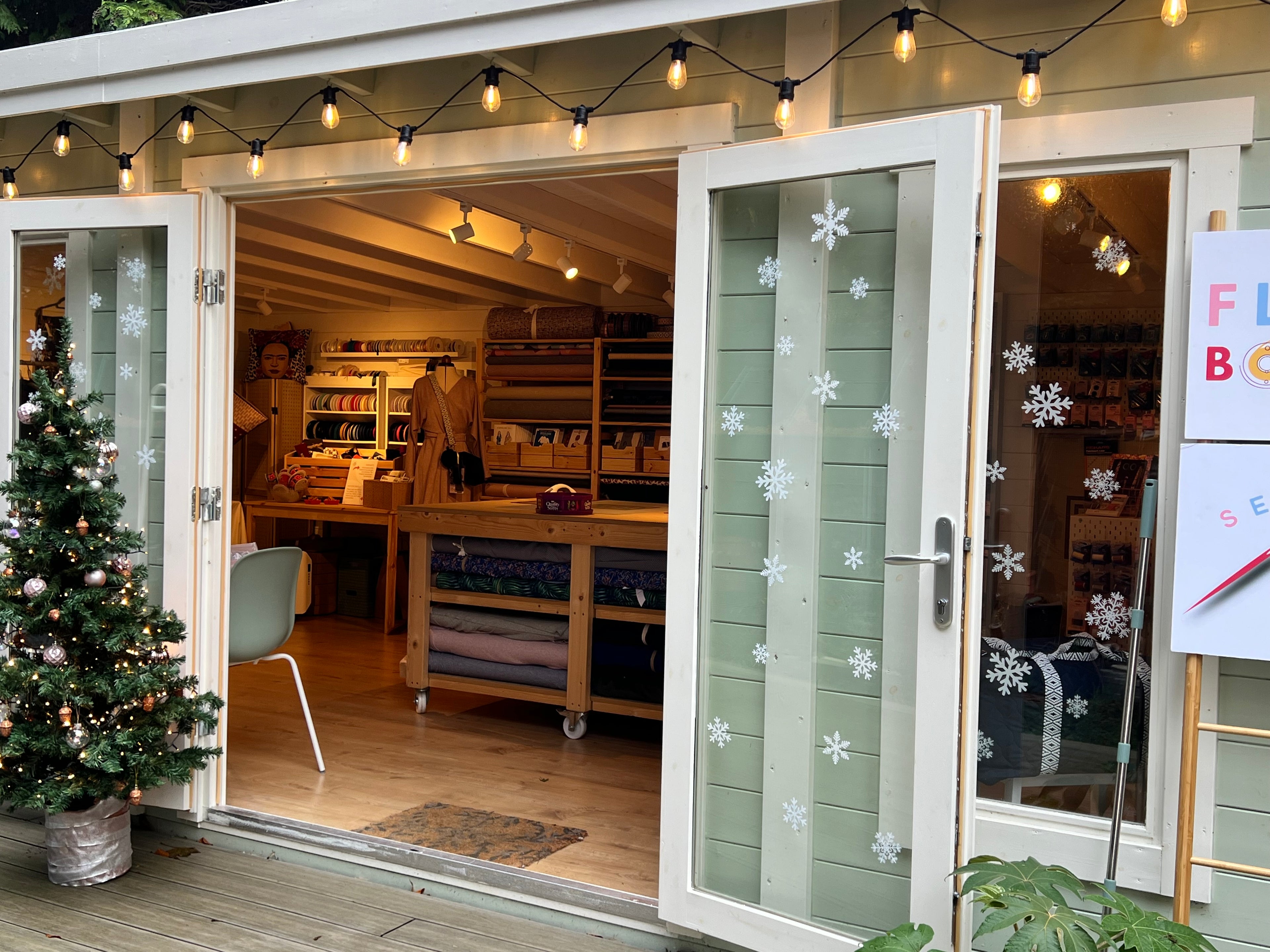 Late Night Shopping-Classes-Flying Bobbins Haberdashery