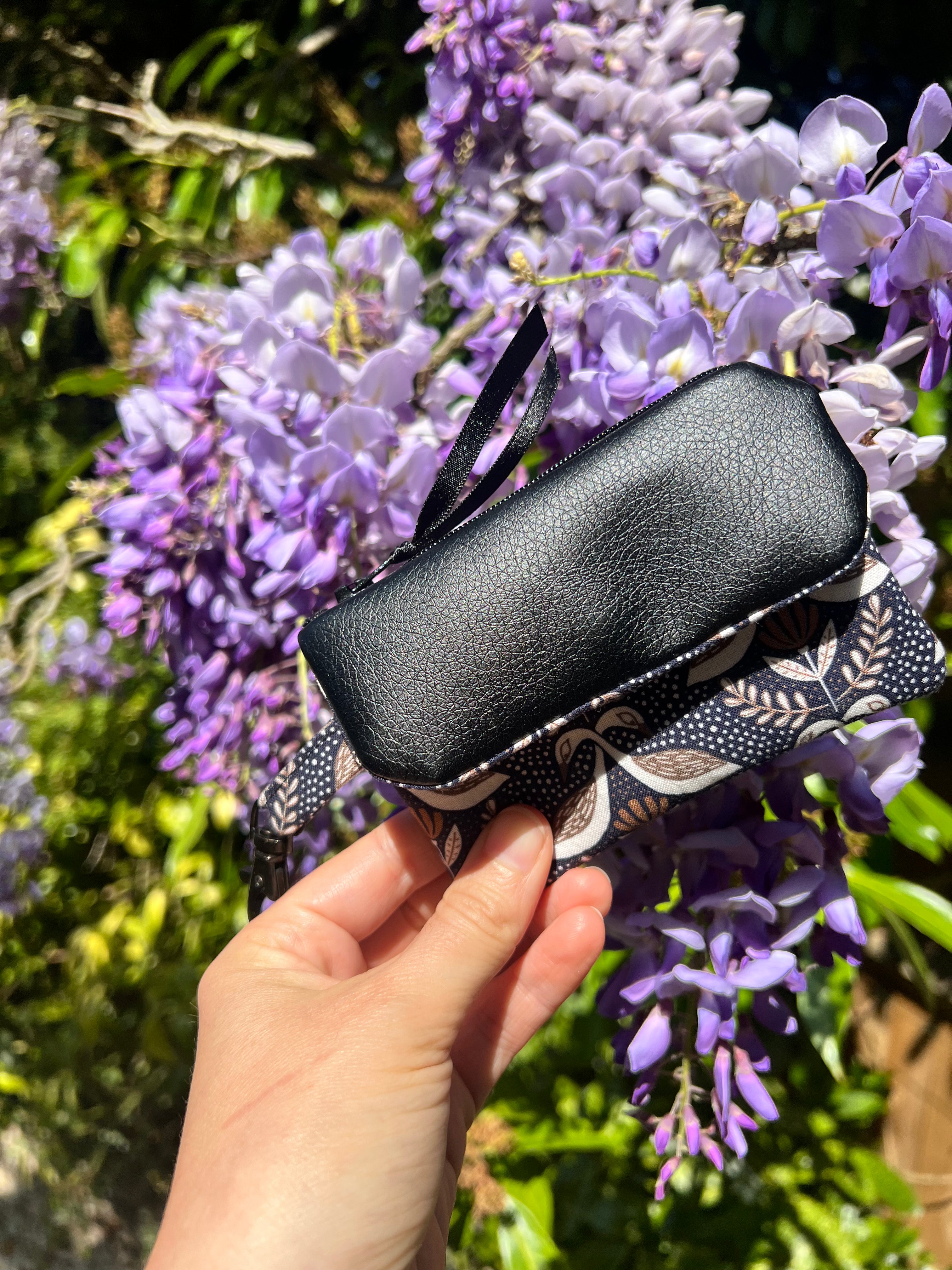 Amber Cross-Body Bag Making Kit - Leatherette in Black-Sewing Kit-Flying Bobbins Haberdashery