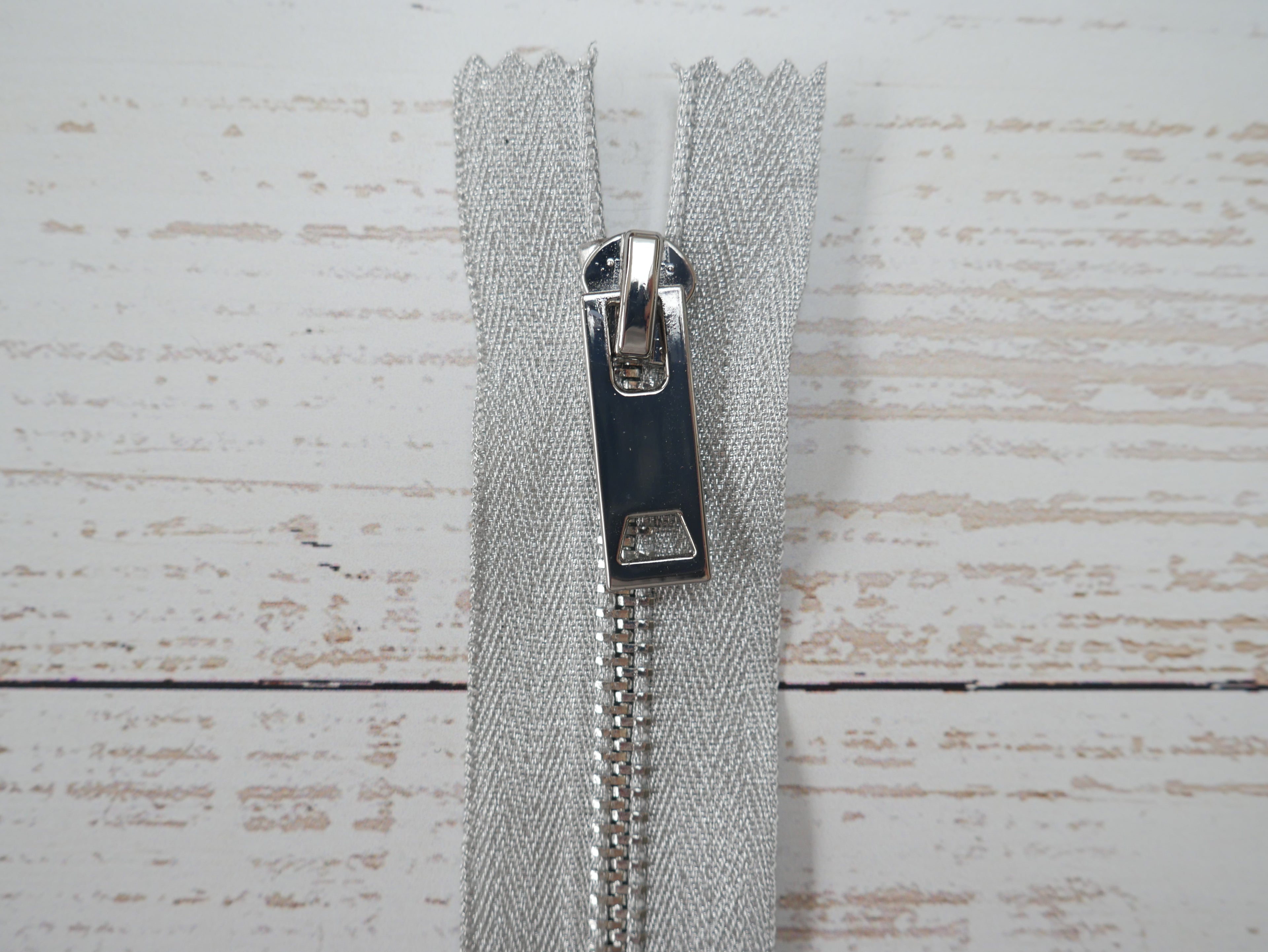 Glisty Silver Metal Zip, 25cm-Zip-Flying Bobbins Haberdashery