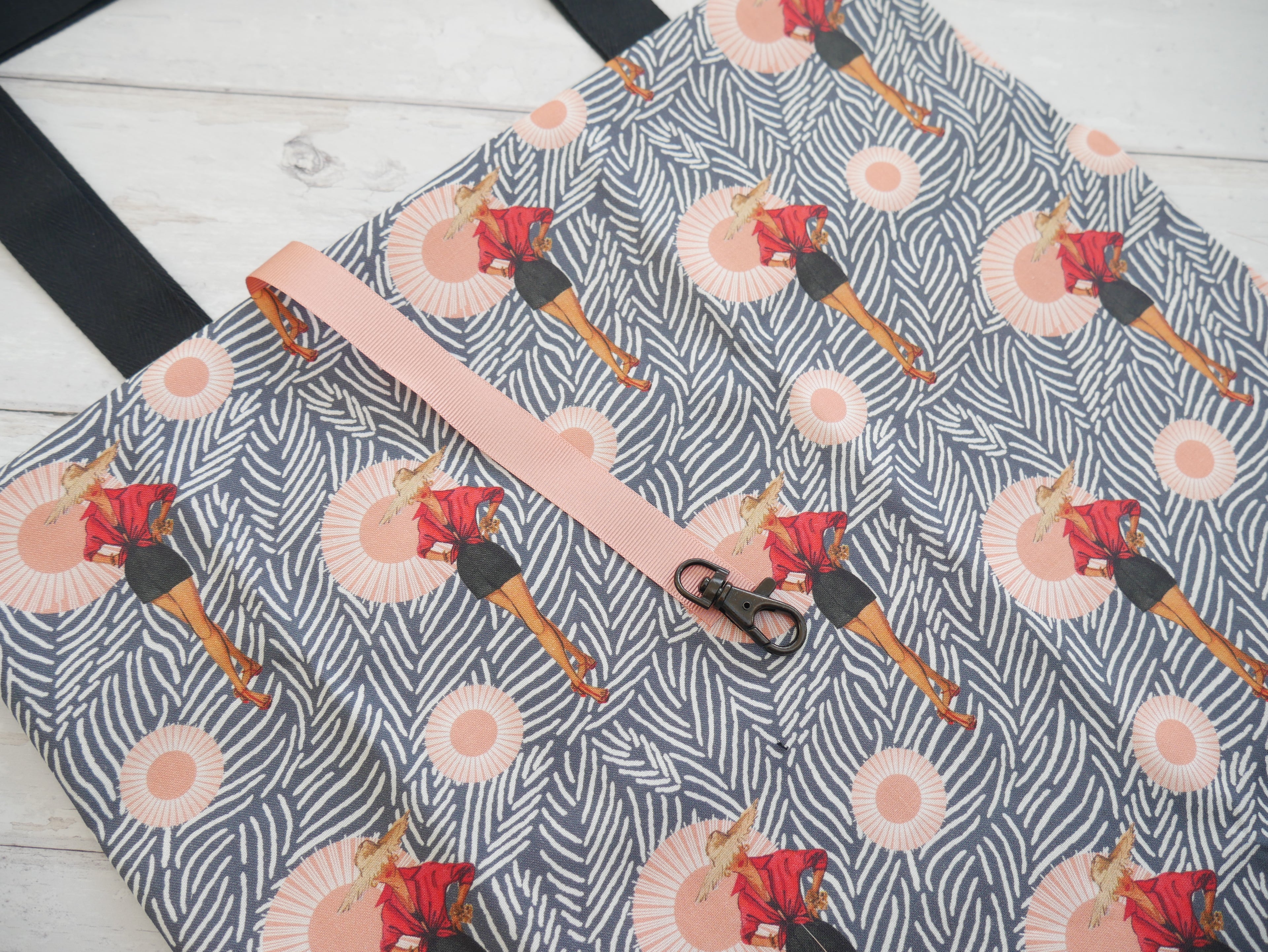 Pack-Away Shopping Bag Kit - Safari Chic-Sewing Kit-Flying Bobbins Haberdashery