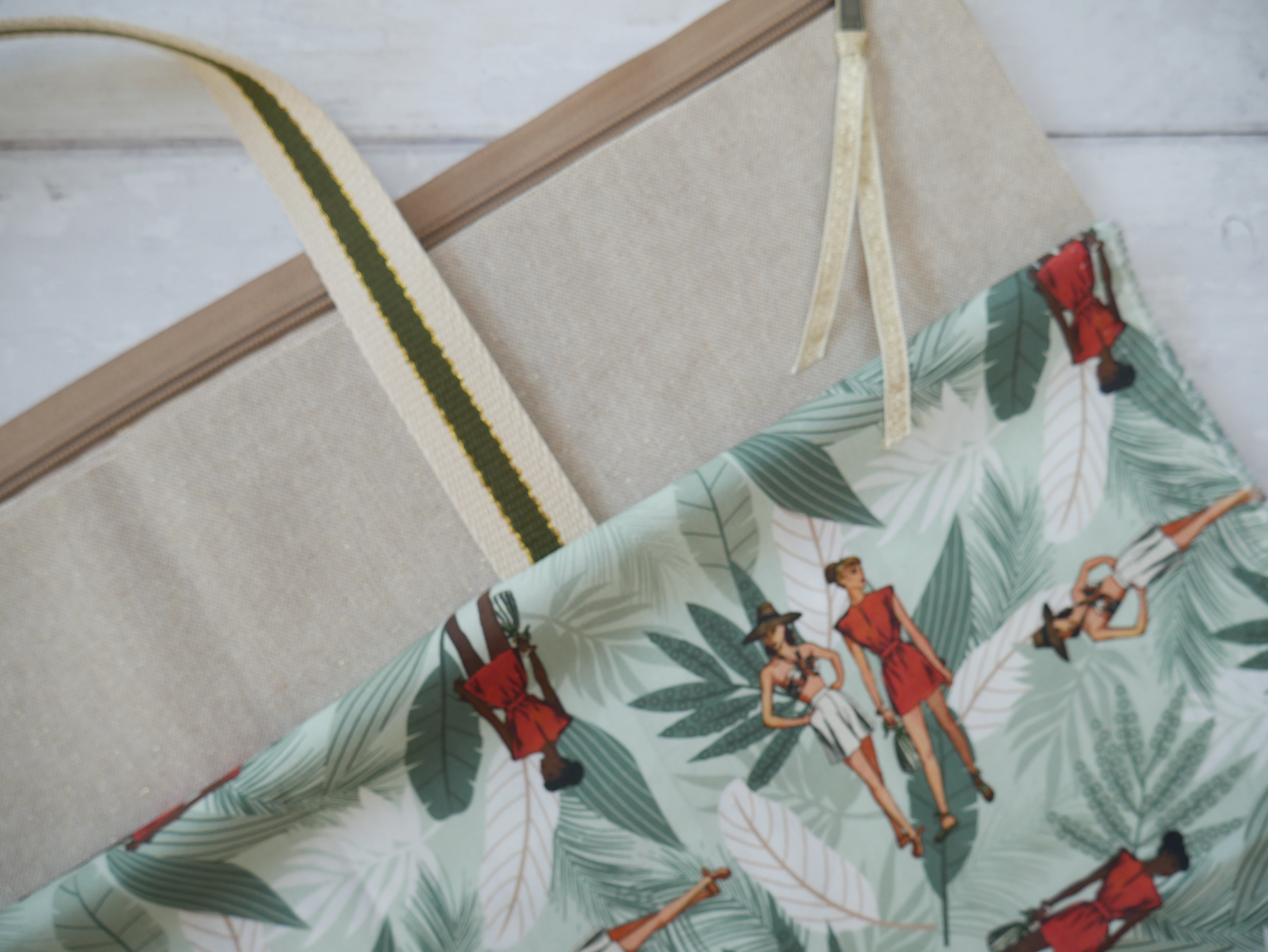 Zip Tote Bag Kit - Jungle Retreat-Sewing Kit-Flying Bobbins Haberdashery