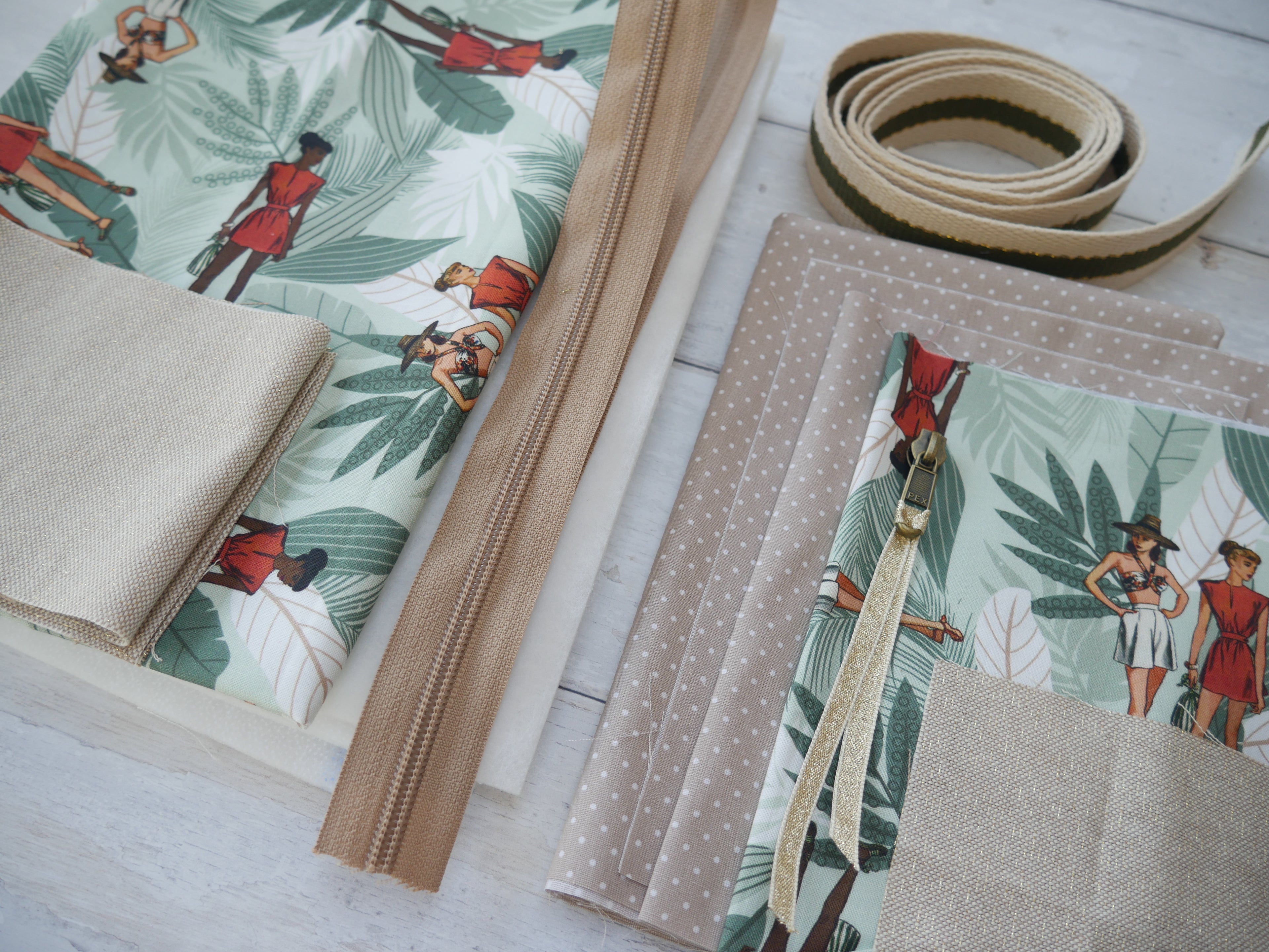 Zip Tote Bag Kit - Jungle Retreat-Sewing Kit-Flying Bobbins Haberdashery