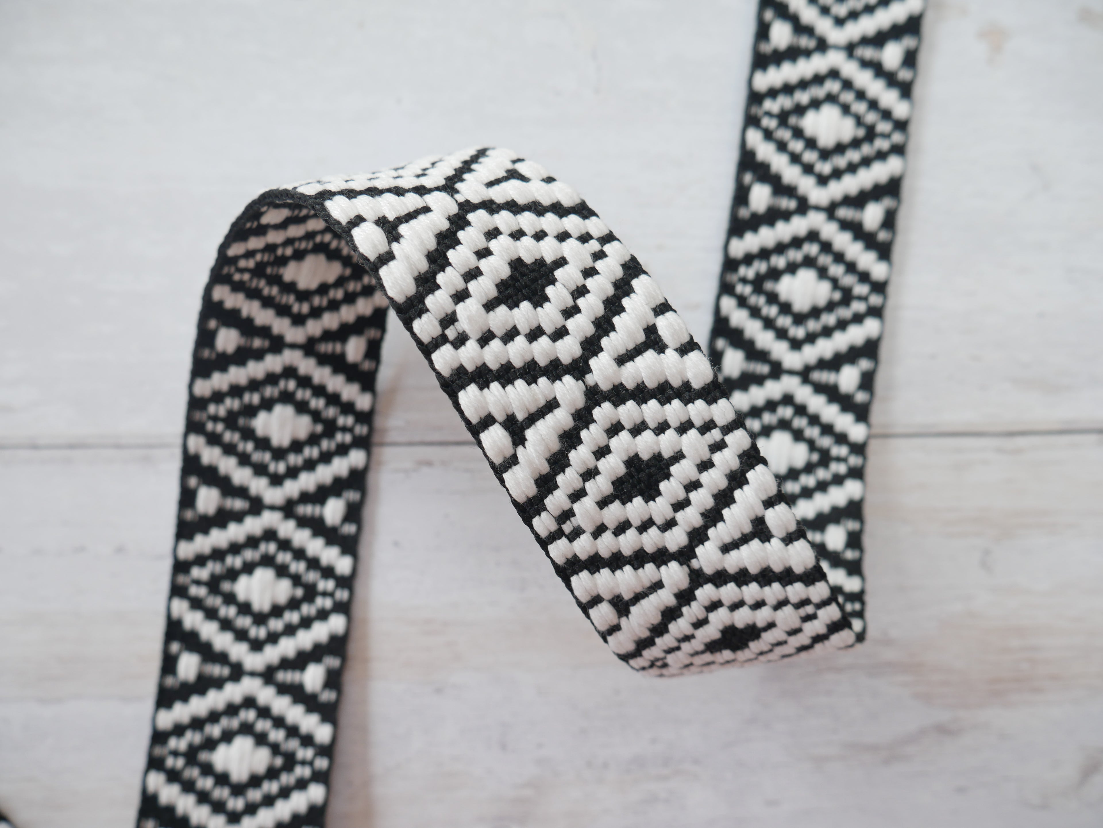 Amber Cross-Body Bag Making Kit - Leatherette in Black-Sewing Kit-Flying Bobbins Haberdashery