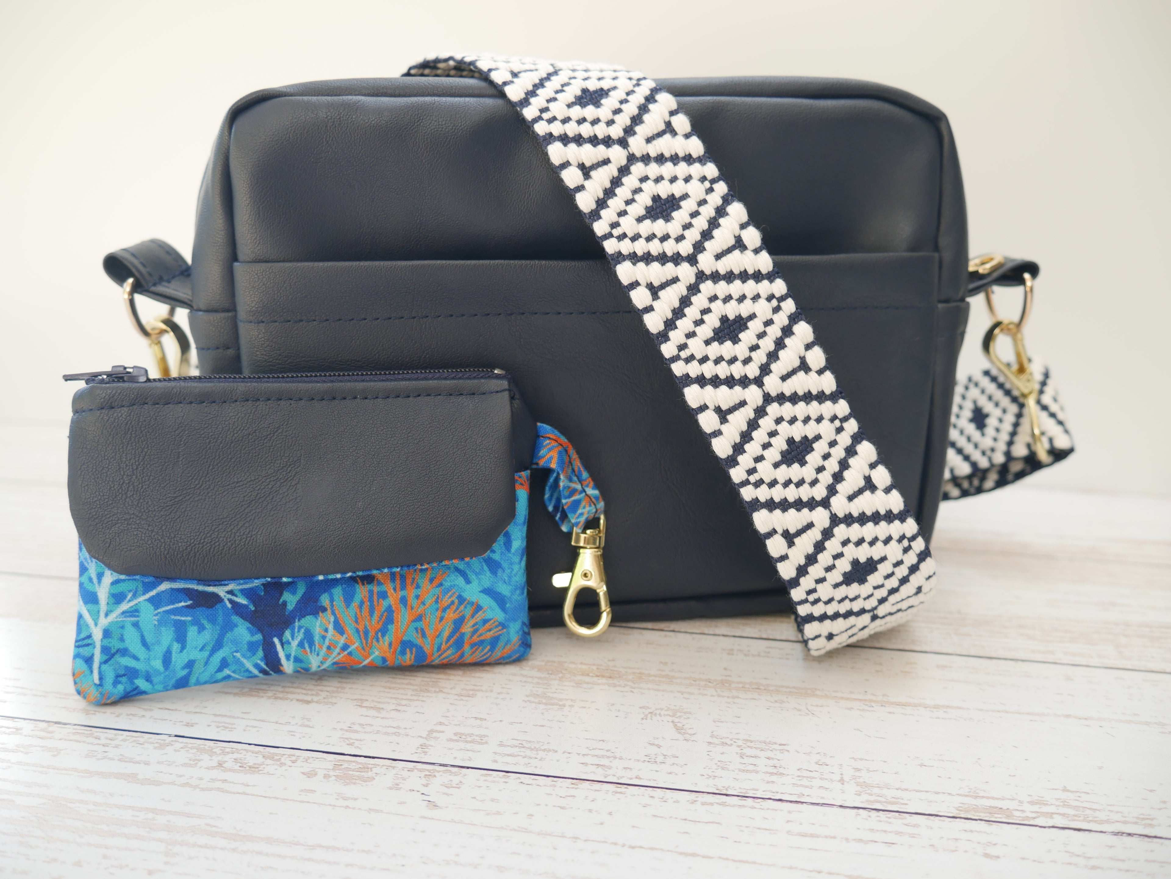 Flying Bobbins Amber Cross Body Bag Pattern & Tutorial-Sewing Pattern-Flying Bobbins Haberdashery