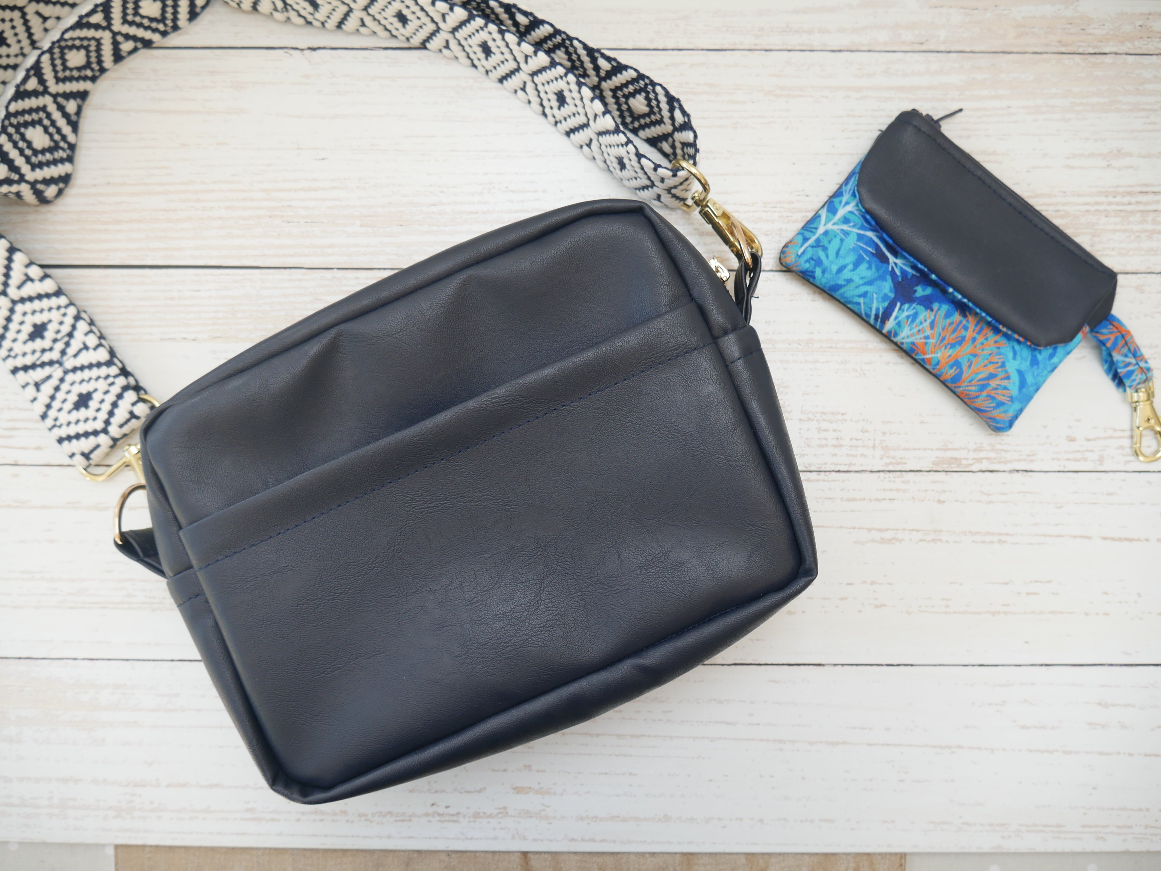 Flying Bobbins Amber Cross Body Bag Pattern & Tutorial-Sewing Pattern-Flying Bobbins Haberdashery