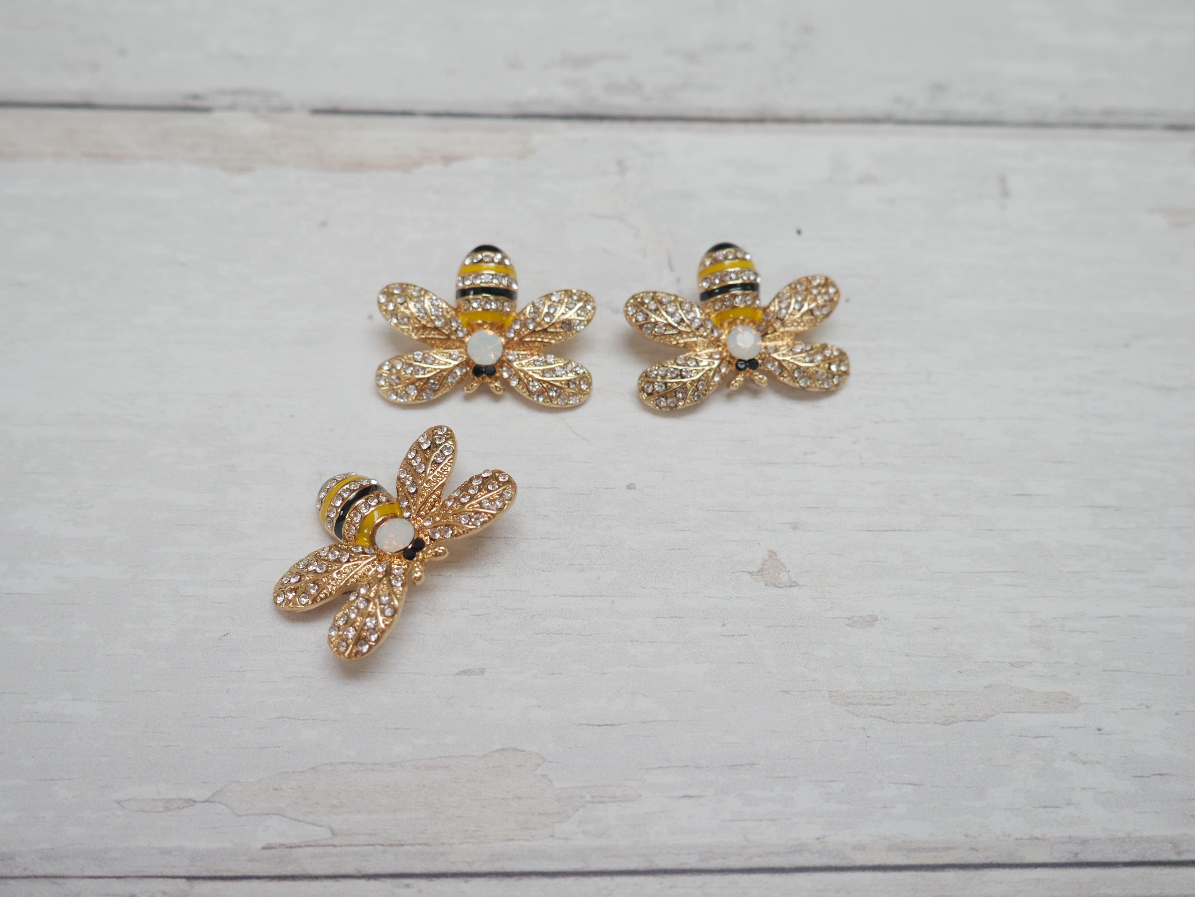 Jewelled Bumble Bee Button-Button-Flying Bobbins Haberdashery