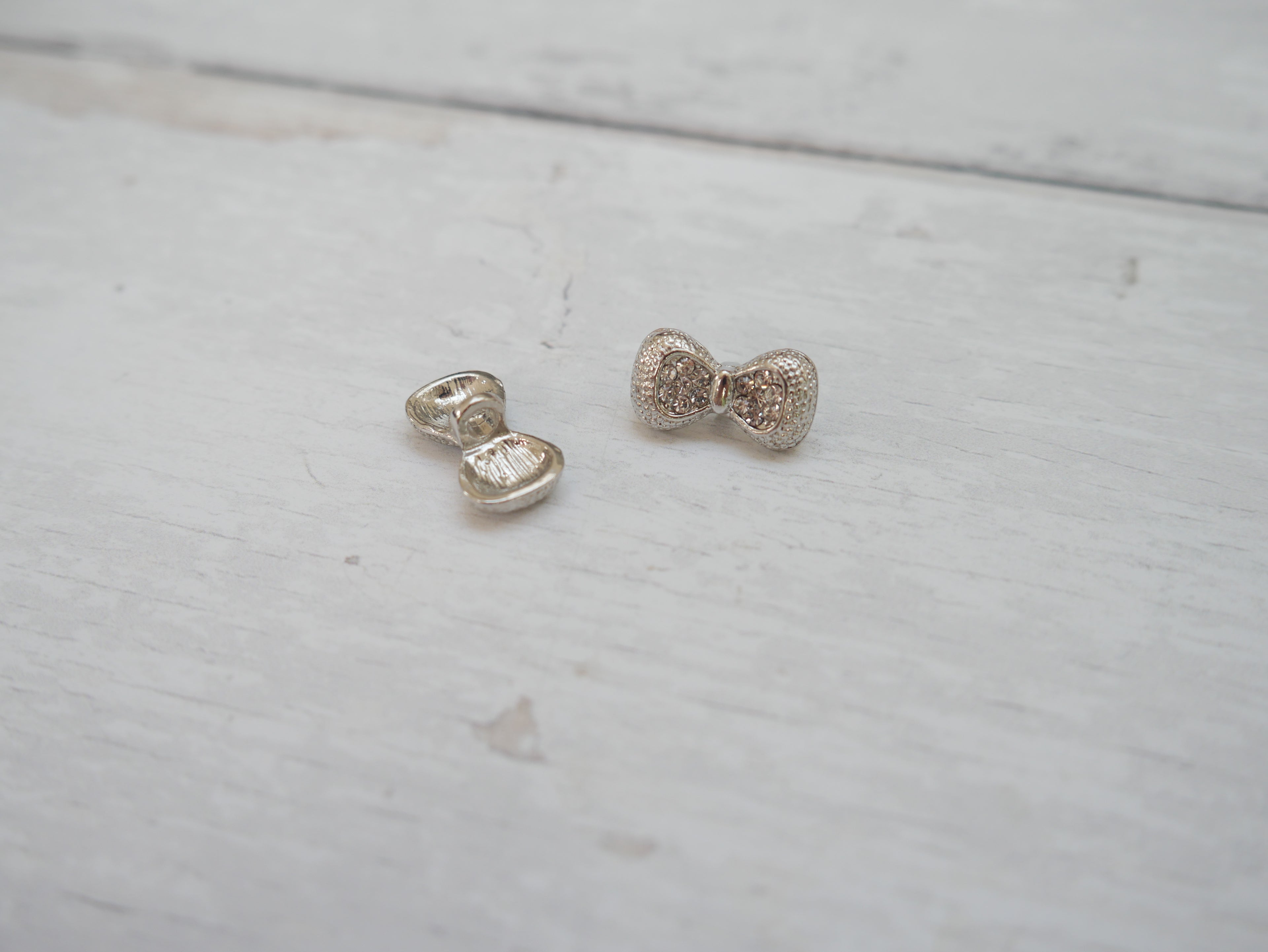 Jewelled Silver Bow Button-Button-Flying Bobbins Haberdashery