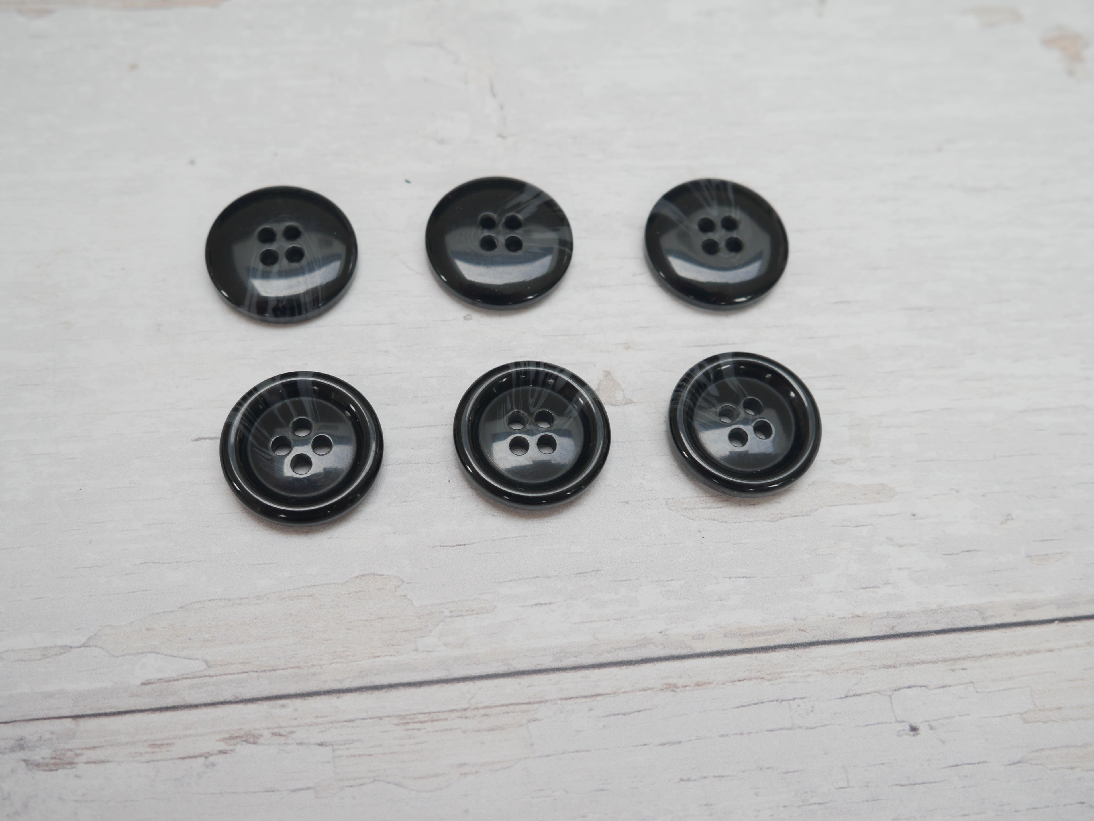 Variegated, 4-Hole, 20mm Button in Black-Button-Flying Bobbins Haberdashery