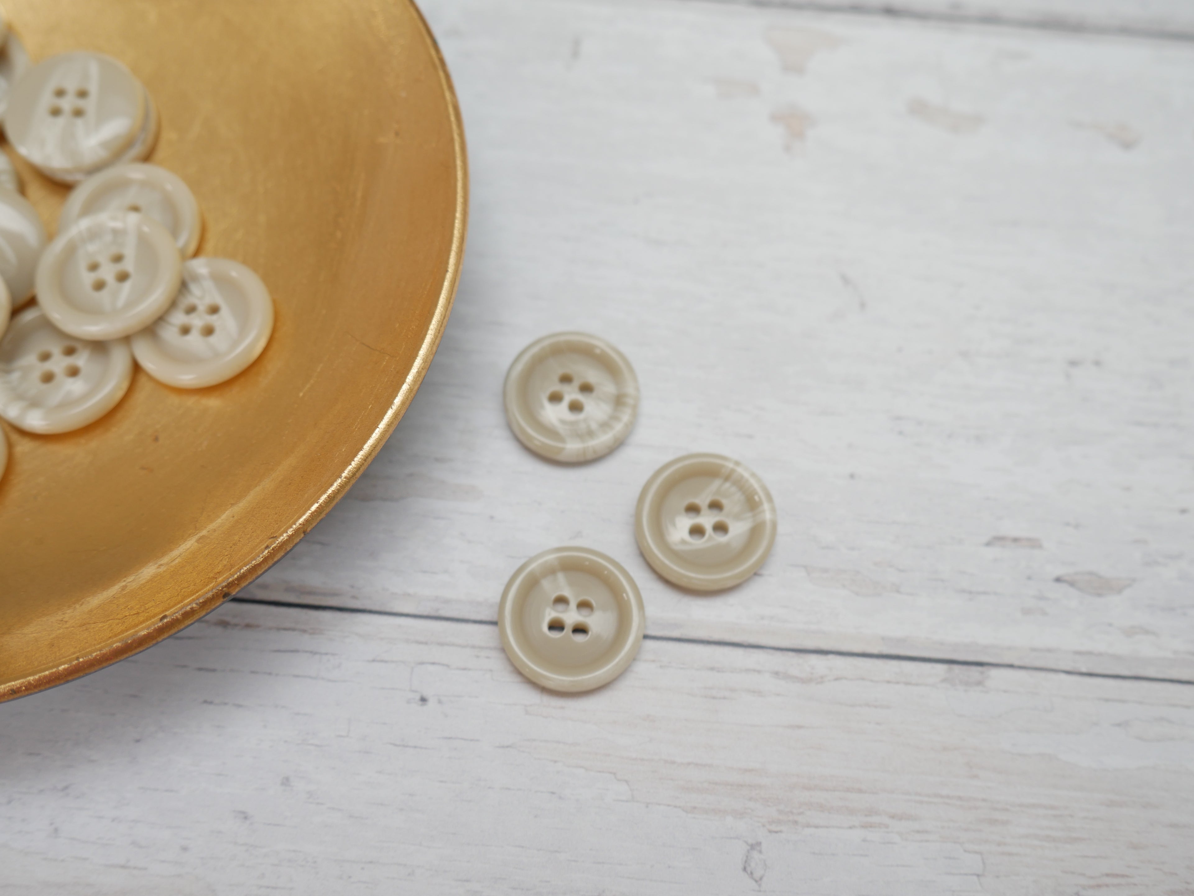 Variegated, 4-Hole, 20mm Button in Ecru-Button-Flying Bobbins Haberdashery