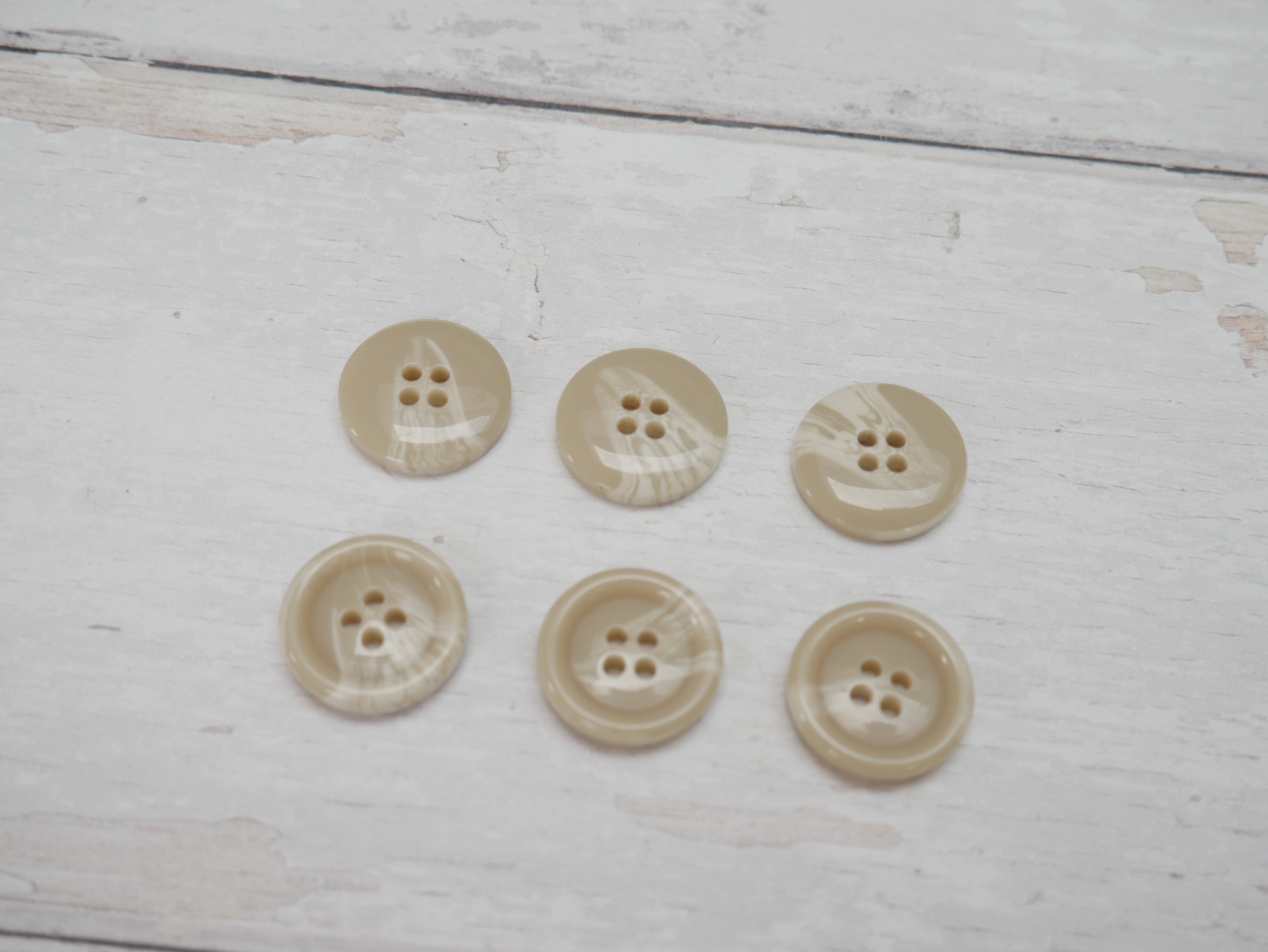 Variegated, 4-Hole, 20mm Button in Ecru-Button-Flying Bobbins Haberdashery