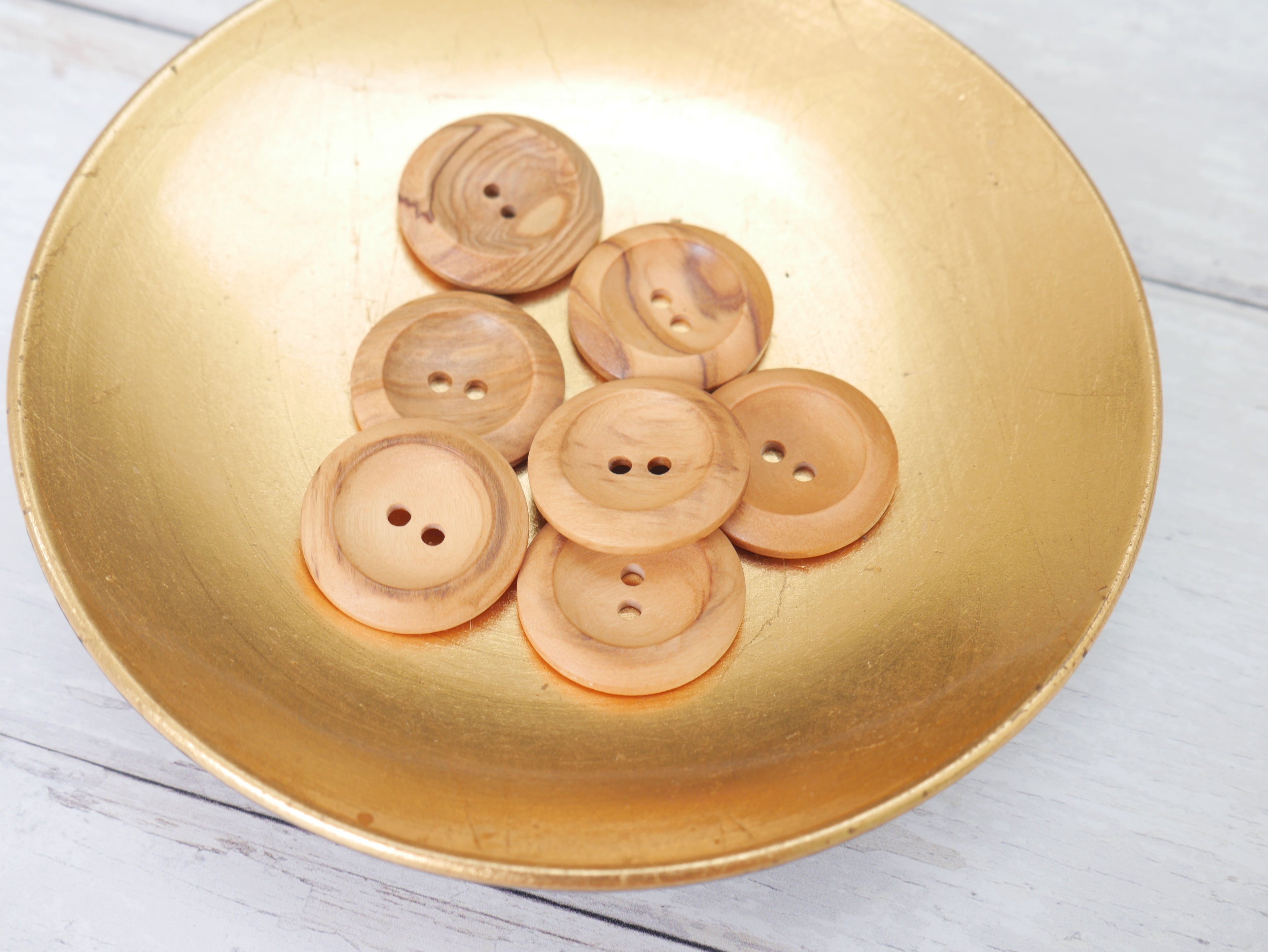Wooden Buttons, 28mm, 2-Hole-Button-Flying Bobbins Haberdashery
