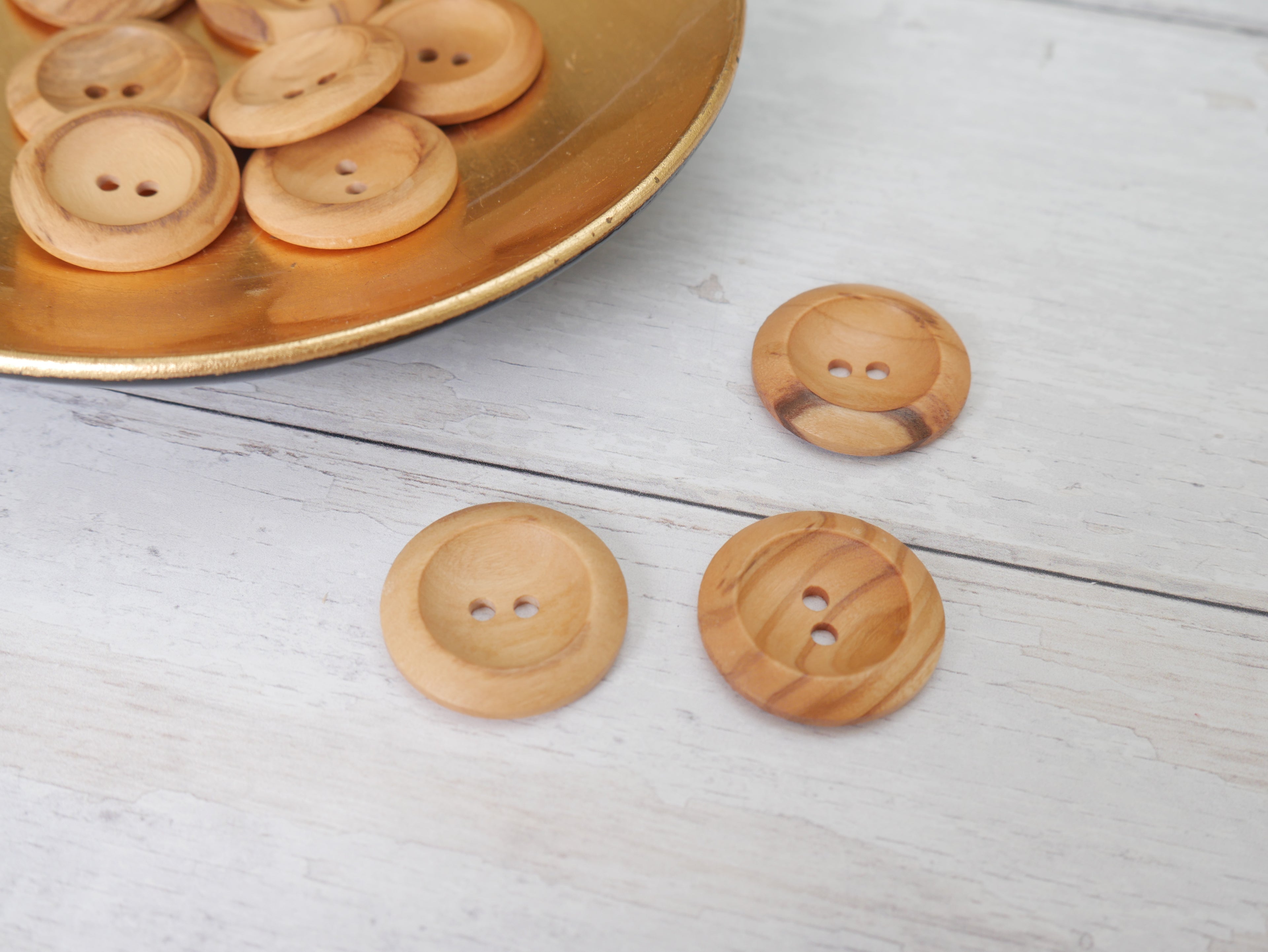 Wooden Buttons, 28mm, 2-Hole-Button-Flying Bobbins Haberdashery