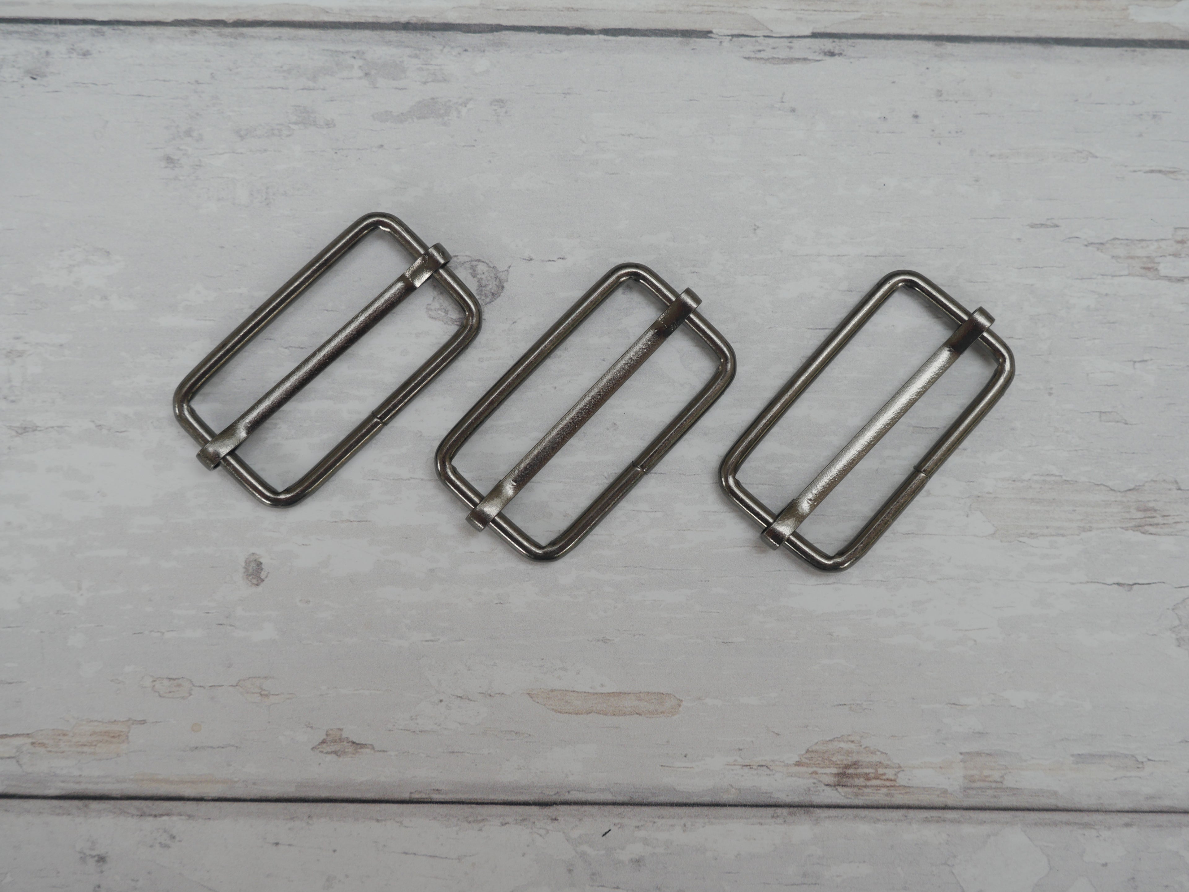 38mm Adjuster in Gun-Metal-Trim-Flying Bobbins Haberdashery