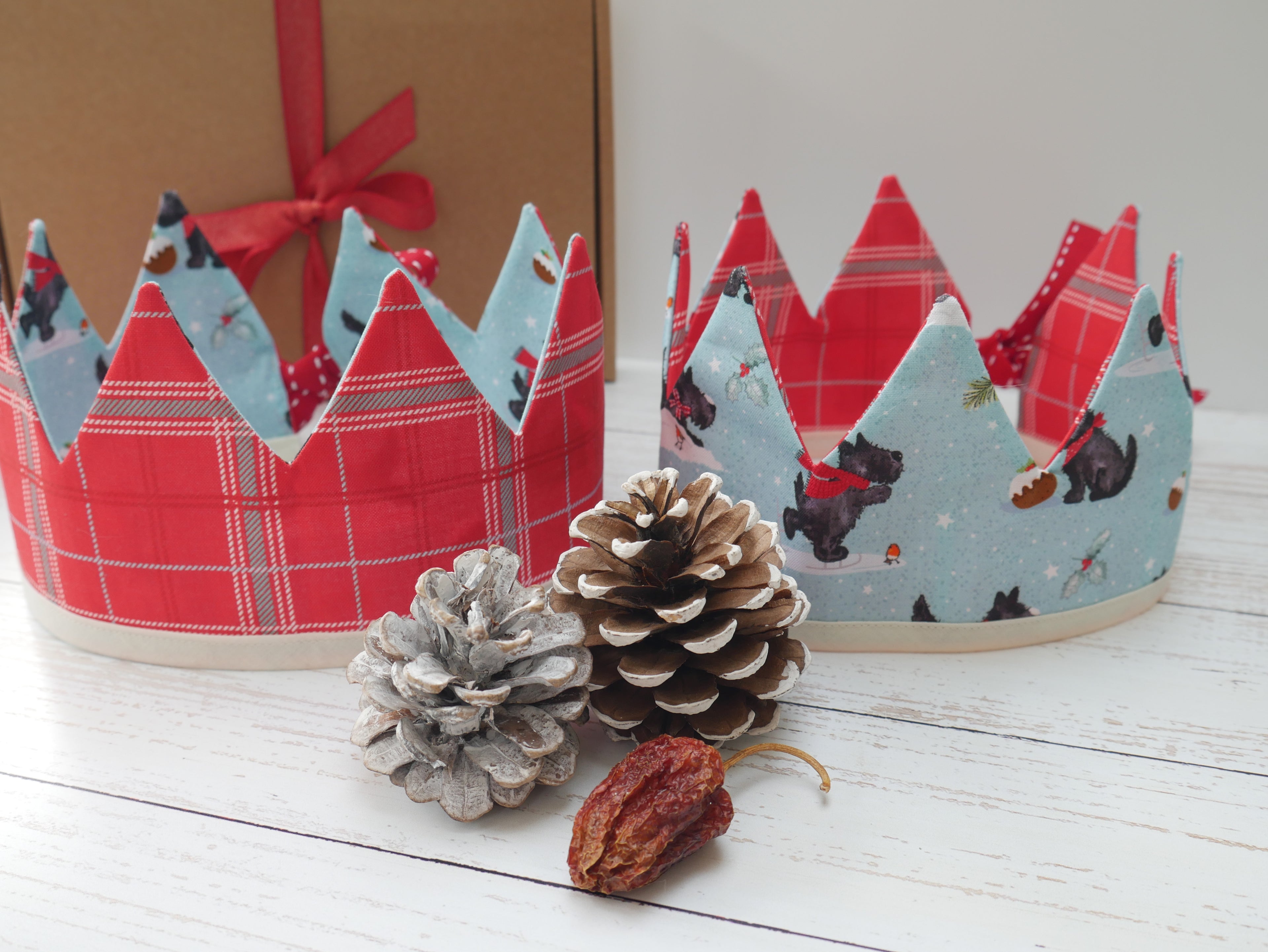 Reversible Fabric Crowns Kit - Scottie Dogs (x4)-PDF Download-Flying Bobbins Haberdashery
