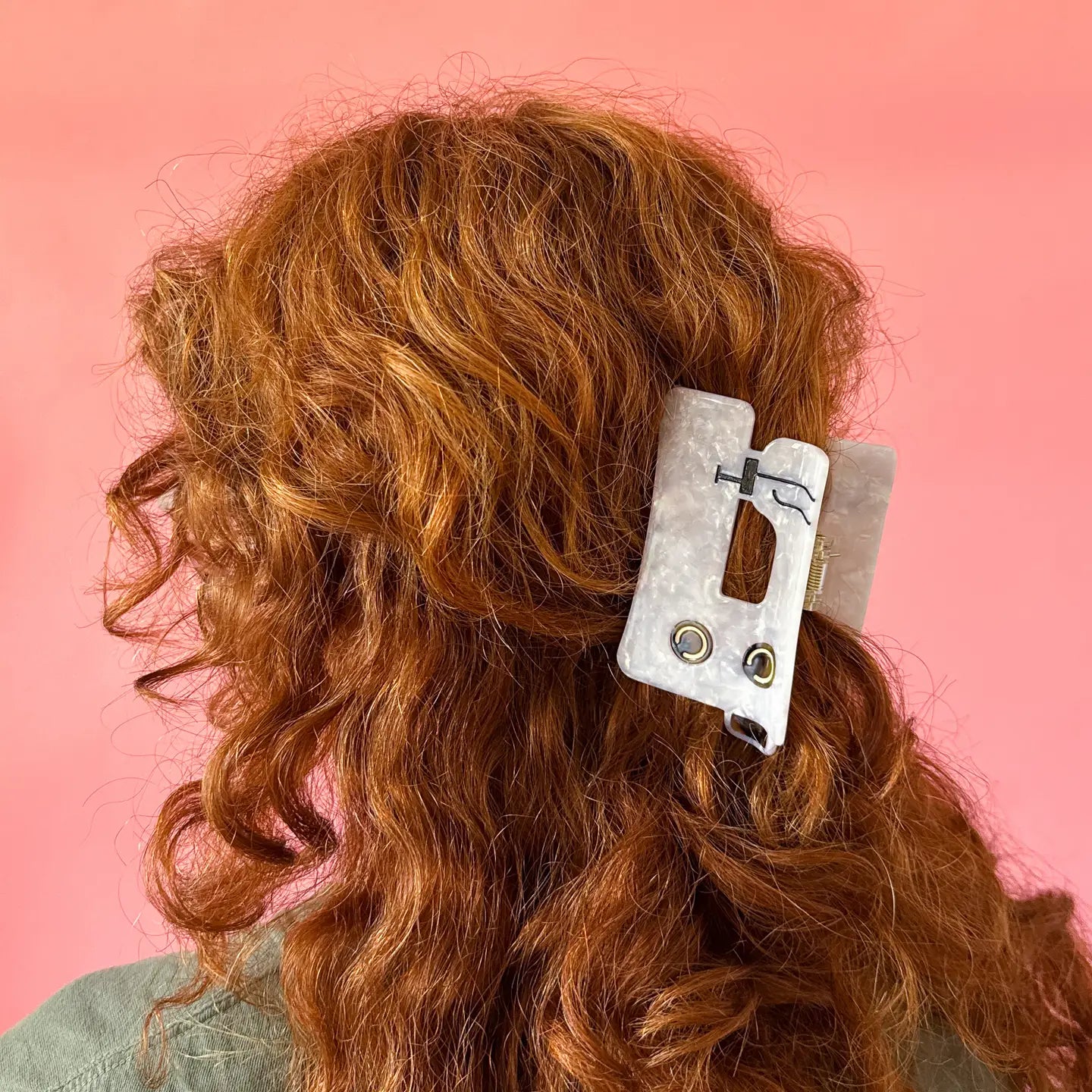 Sarah Hearts Sewing Machine Hair Claw Clip-Gift Box-Flying Bobbins Haberdashery