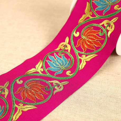 Jacquard Trim - Arabesque in Magenta-Trims-Flying Bobbins Haberdashery