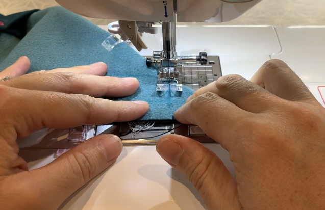 The Kelly Anorak Video Course-Video Tutorial-Flying Bobbins Haberdashery