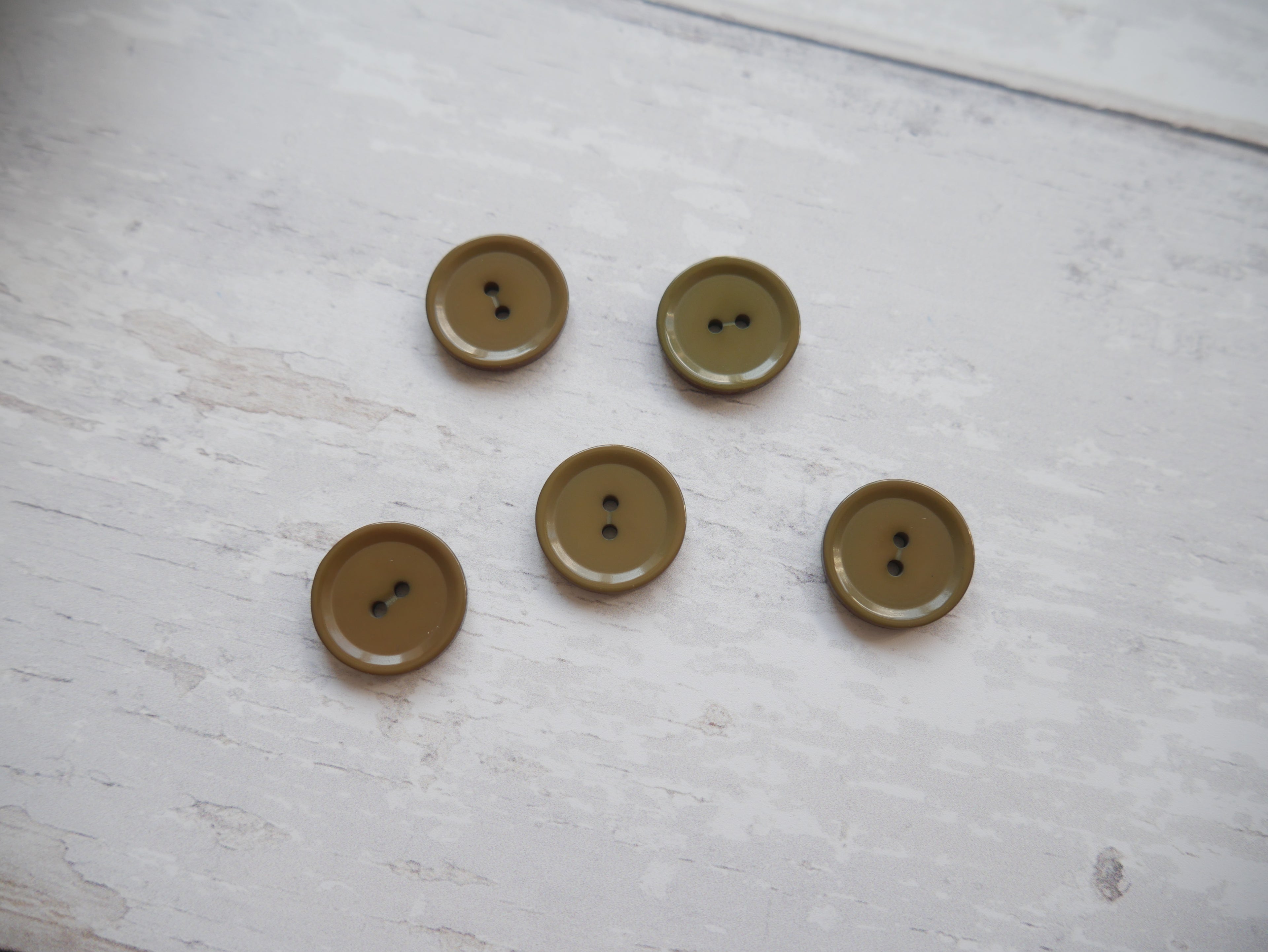 2-Hole 15mm Shine Button in Olive-Button-Flying Bobbins Haberdashery