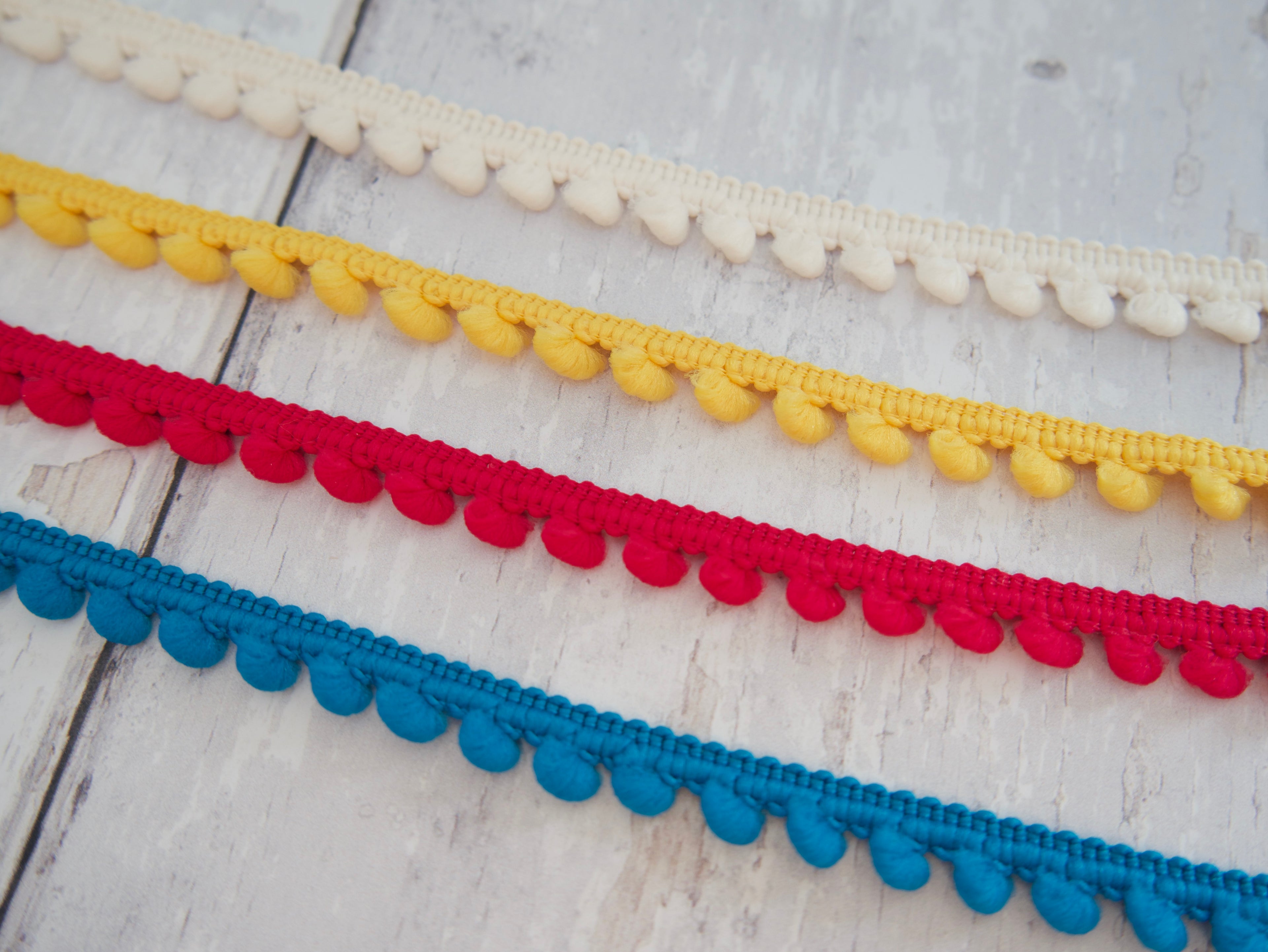 6mm Pom-Pom Trim-Braid-Flying Bobbins Haberdashery