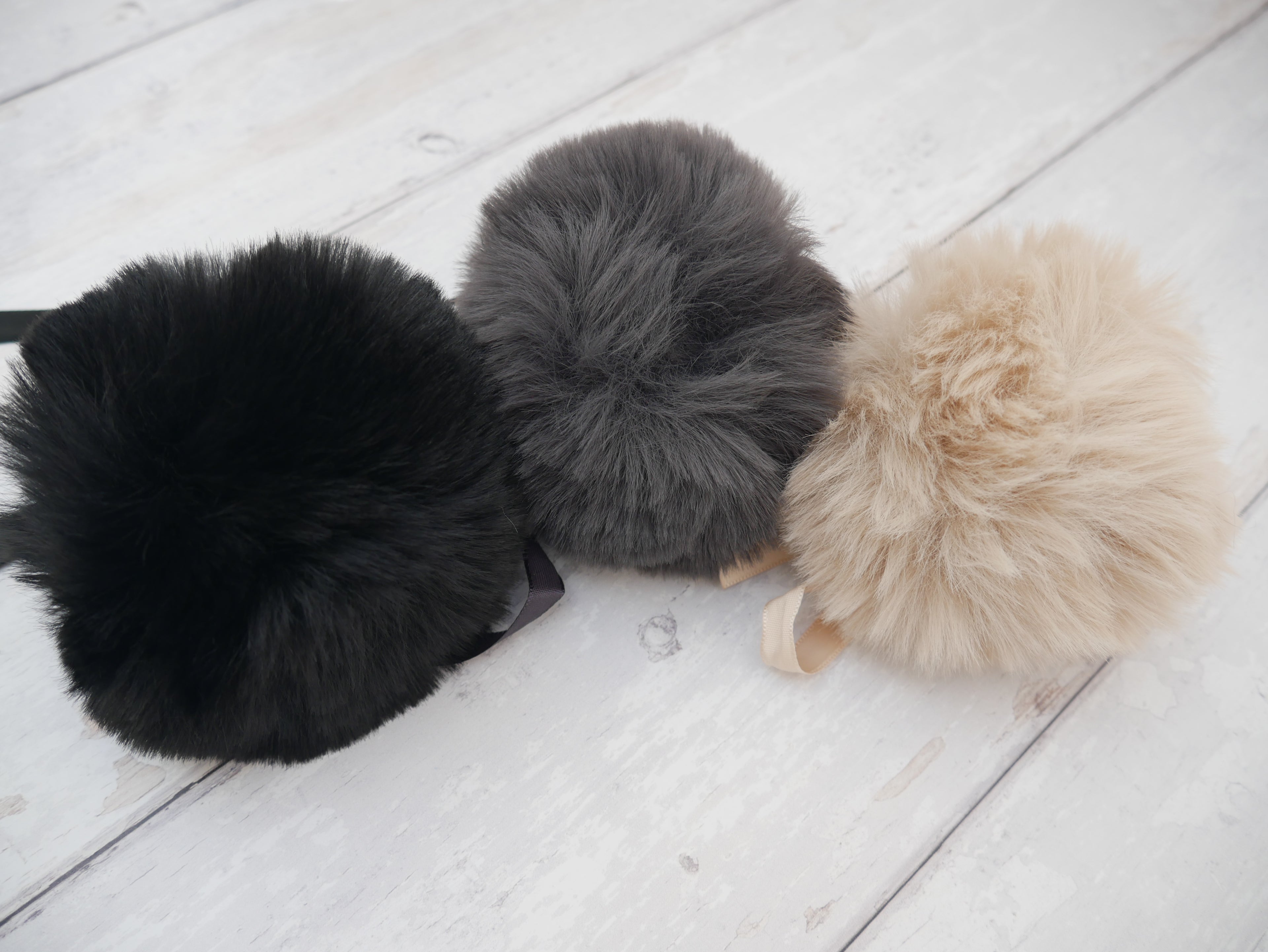 Fur Pom Pom, Blush-Flying Bobbins Haberdashery