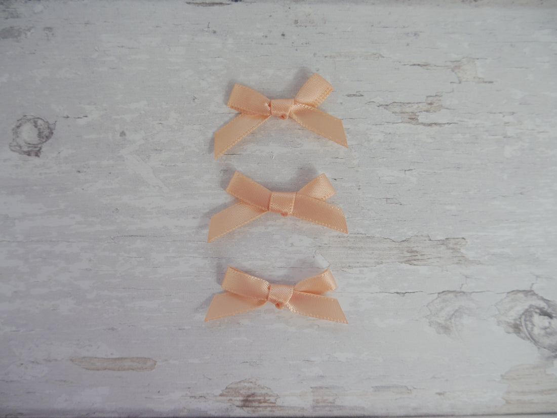 6mm Satin Bow-Haberdashery-Flying Bobbins Haberdashery