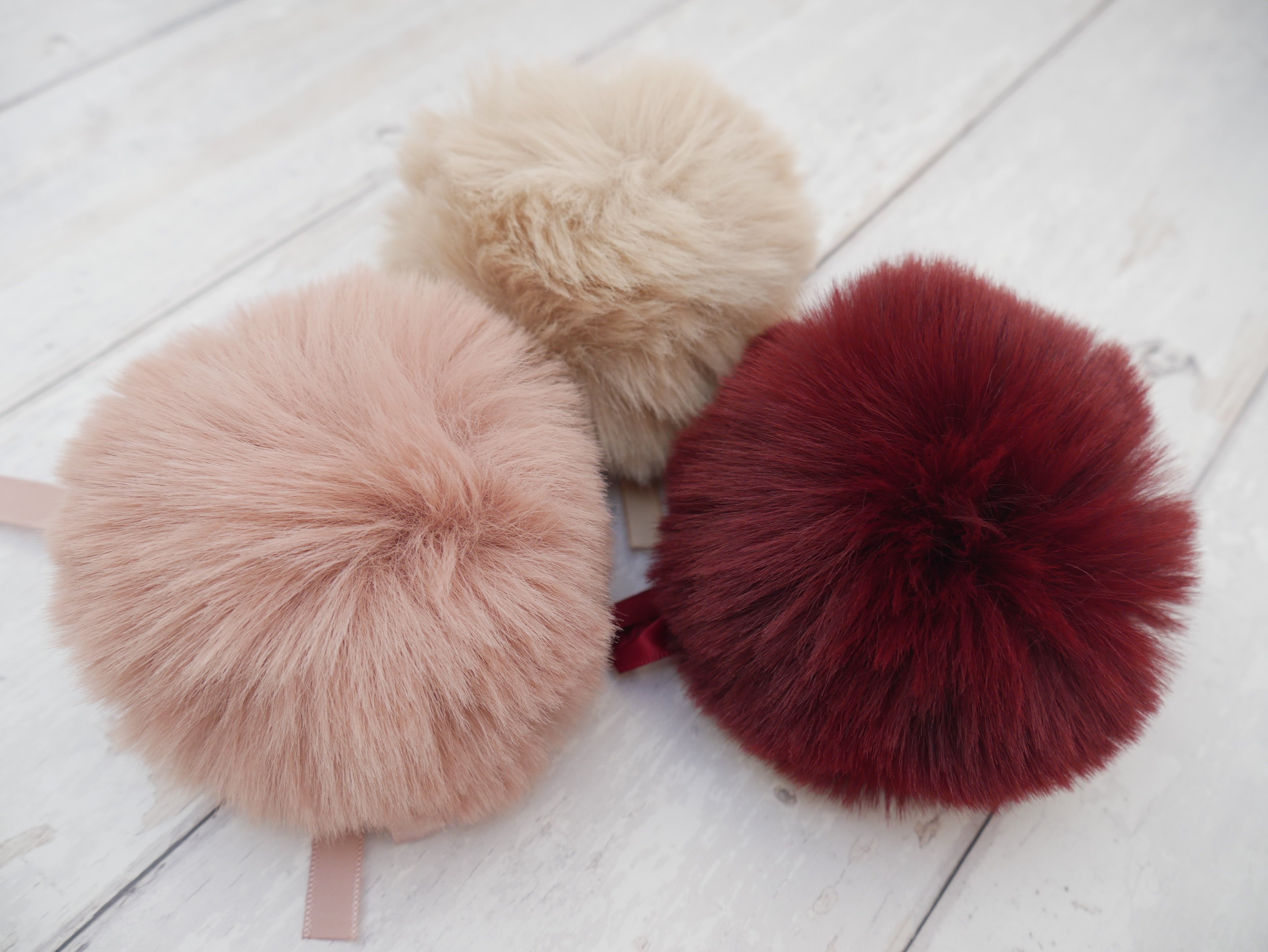 Fur Pom Pom, Blush-Flying Bobbins Haberdashery