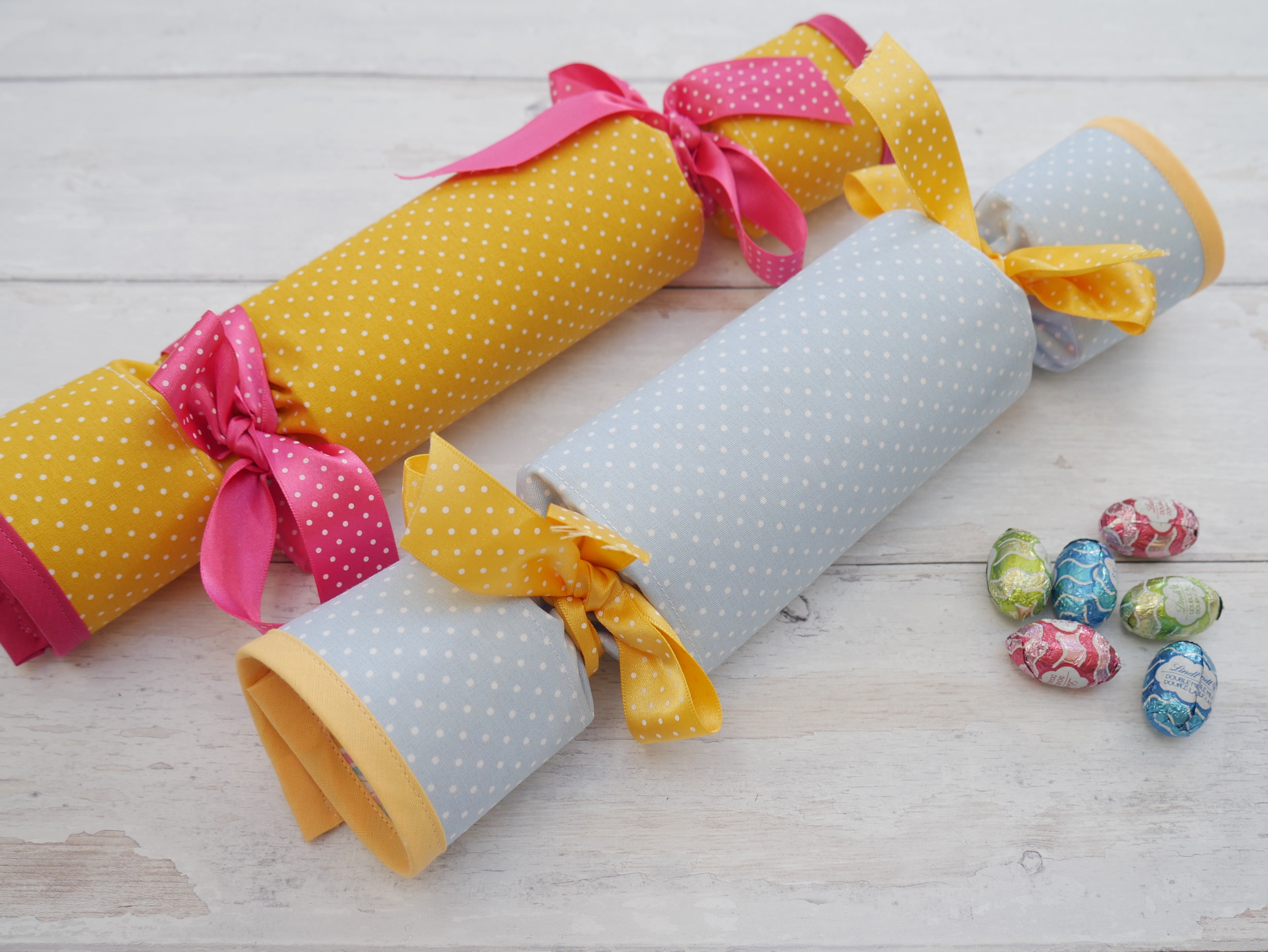 Reversible Fabric Crackers Kit - Easter-Sewing Kit-Flying Bobbins Haberdashery