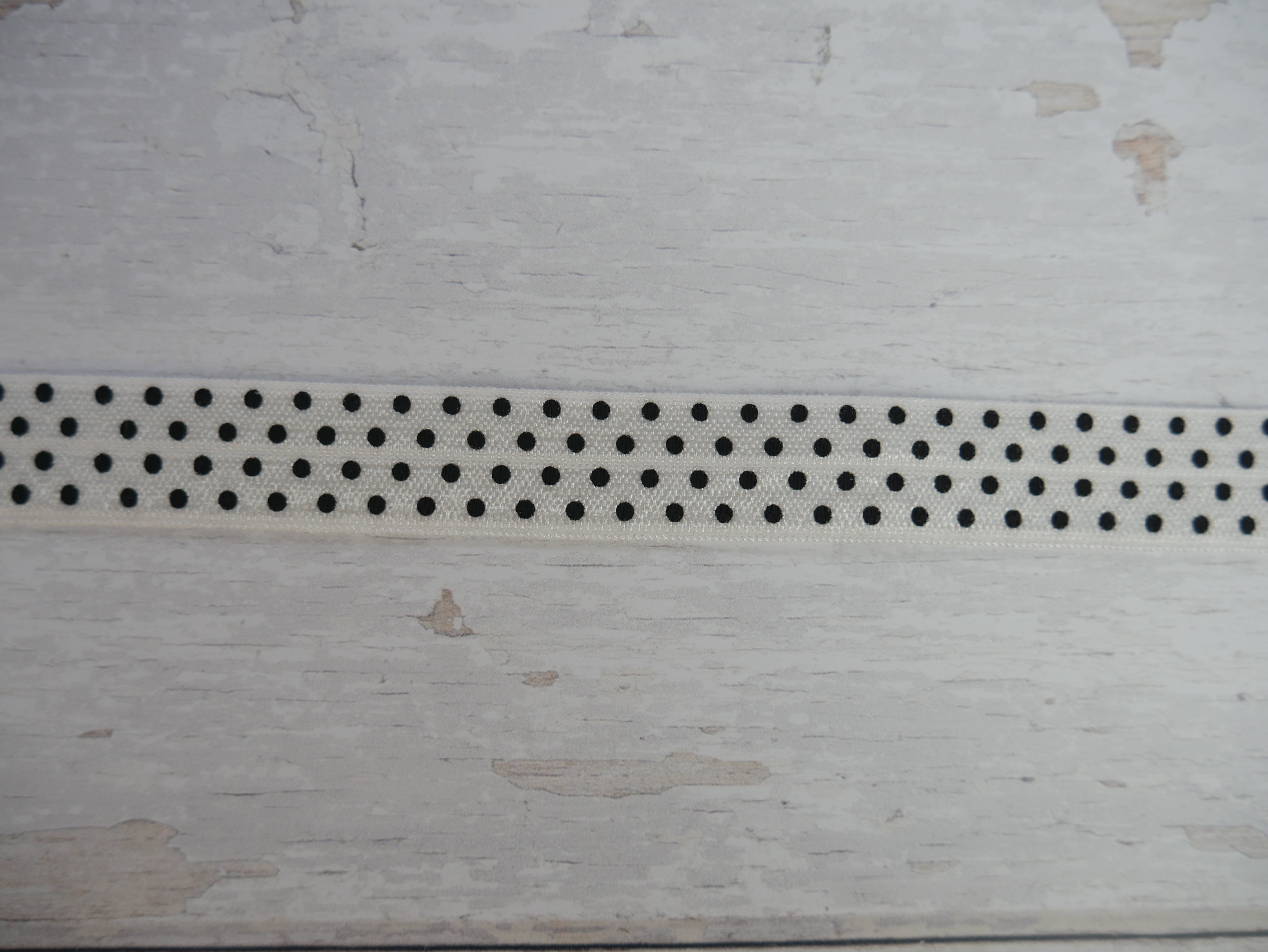Fold-Over Elastic with Spots, 16mm-Haberdashery-Flying Bobbins Haberdashery