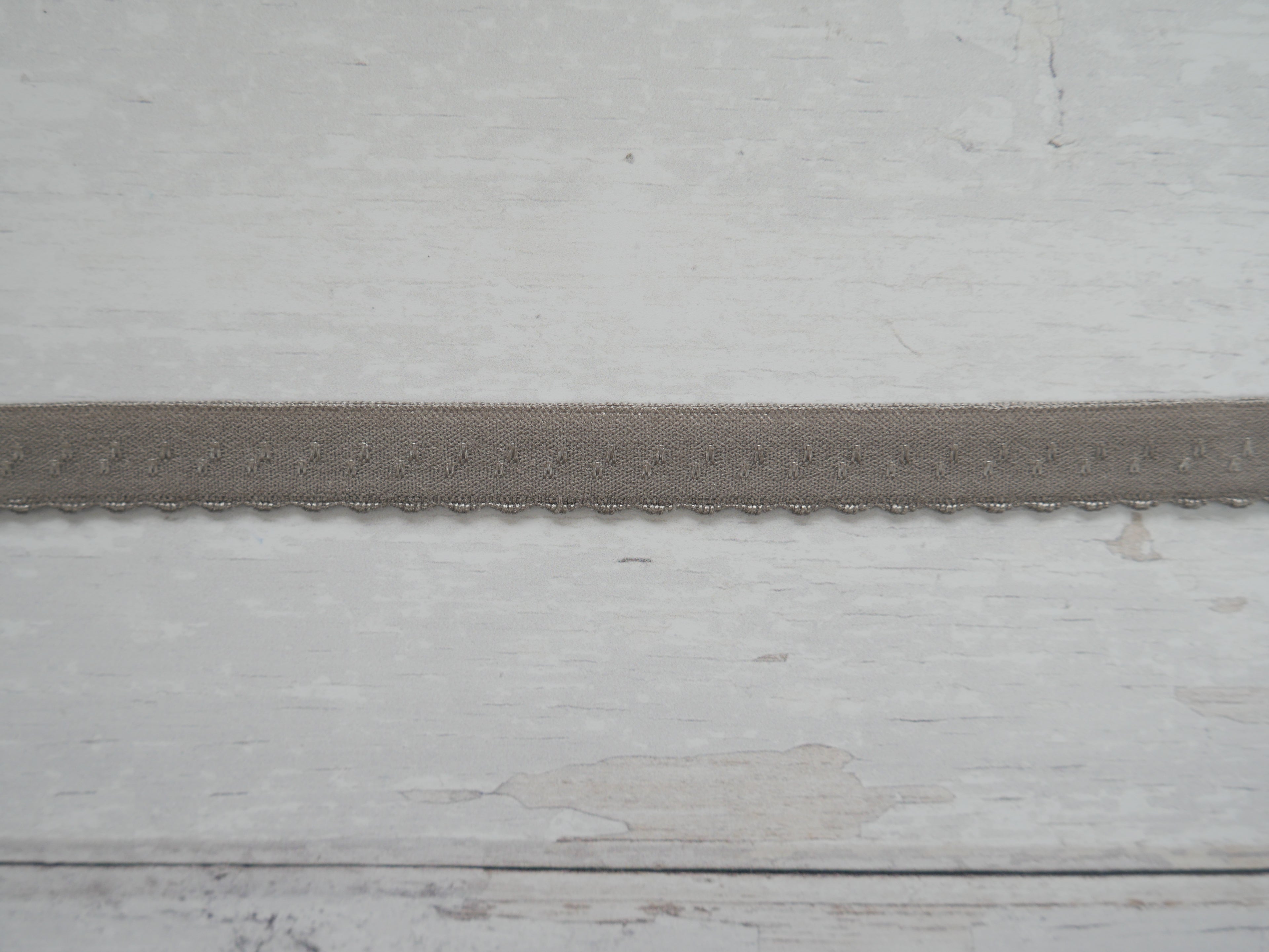 Fold-Over Elastic with Scalloped Edge, 12mm, Grey-Haberdashery-Flying Bobbins Haberdashery
