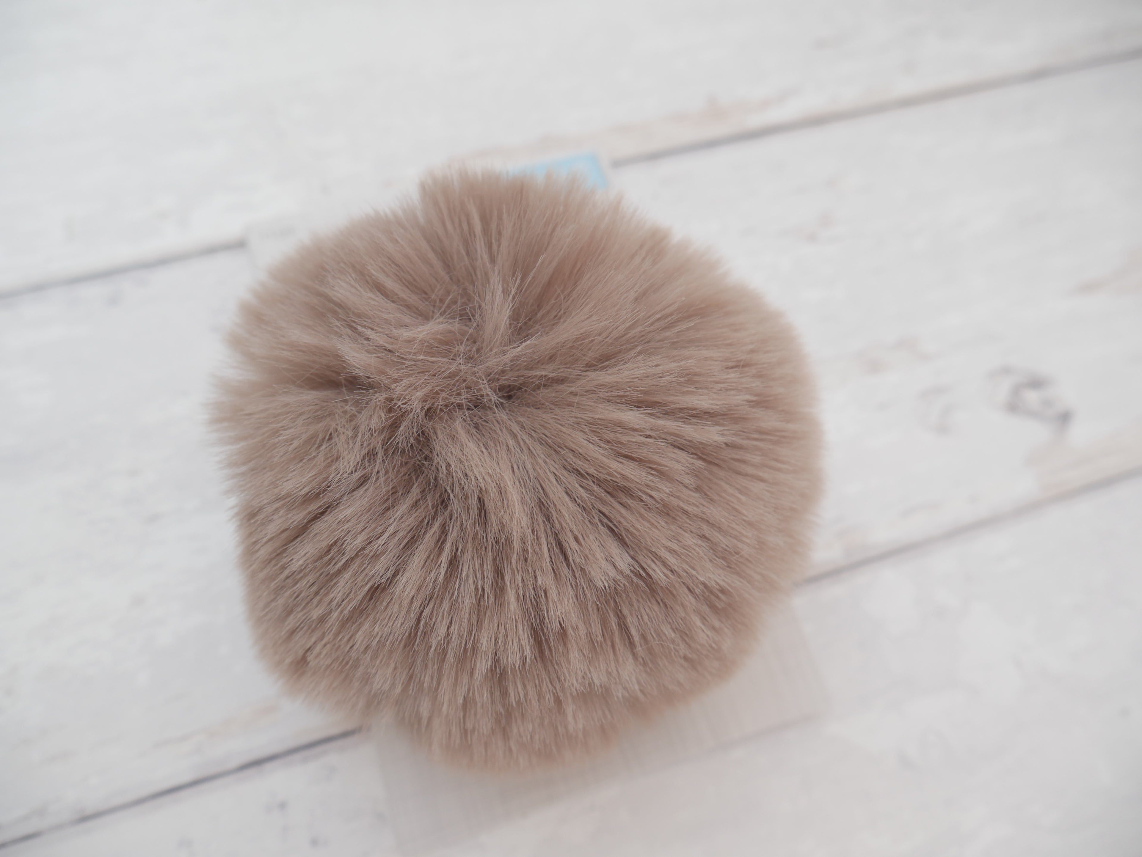 Fur Pom Pom, Mink-Flying Bobbins Haberdashery