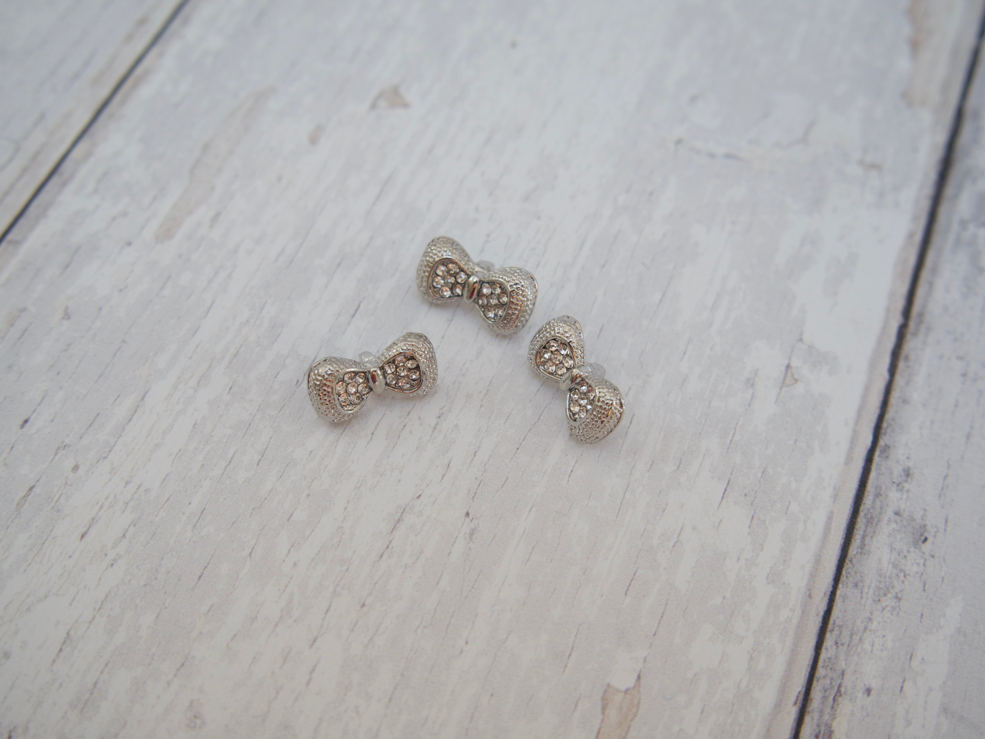 Jewelled Silver Bow Button-Button-Flying Bobbins Haberdashery