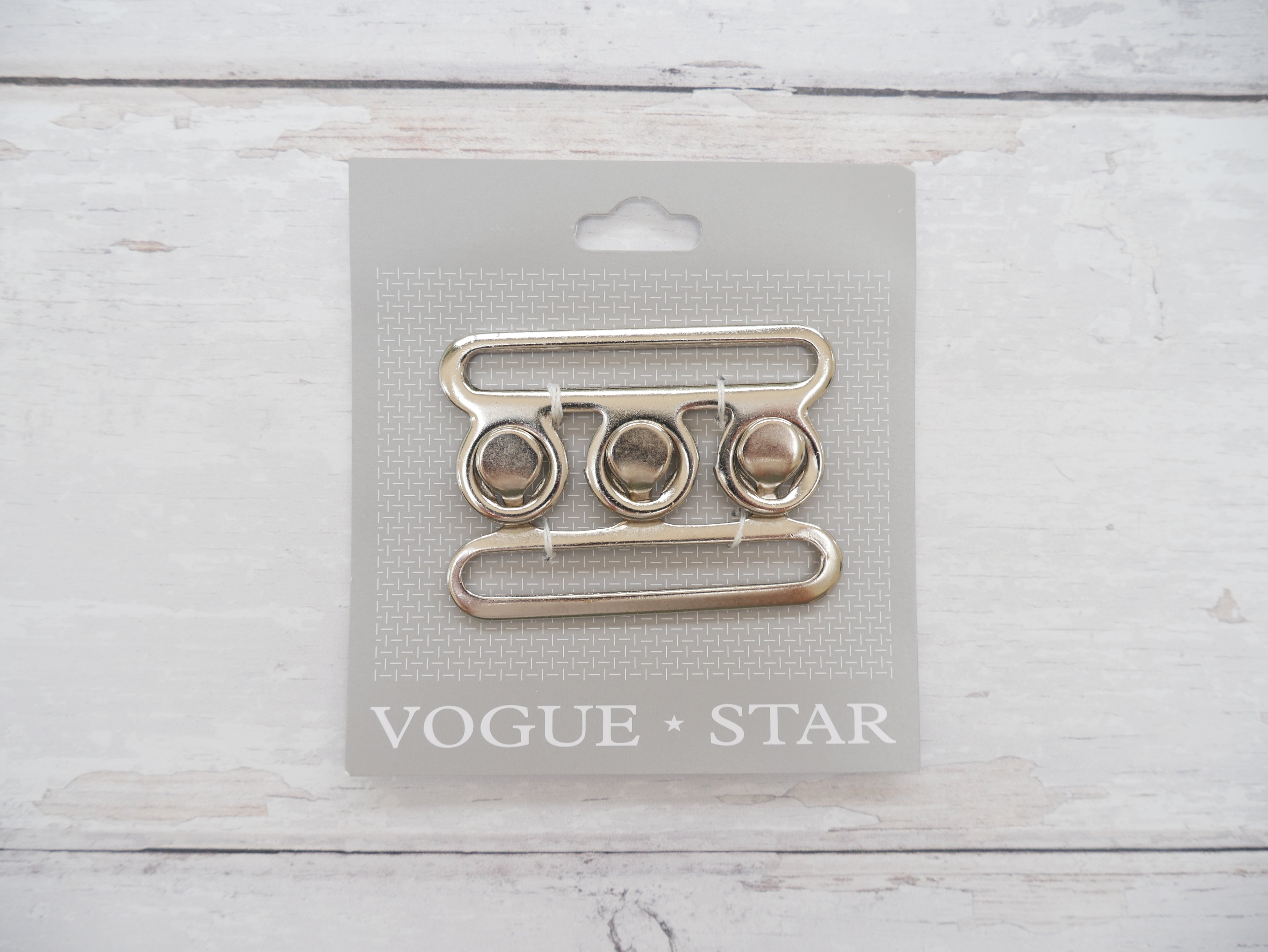 Fashion Buckle by Vogue, Nurse Clasp 50mm - Silver-Trim-Flying Bobbins Haberdashery