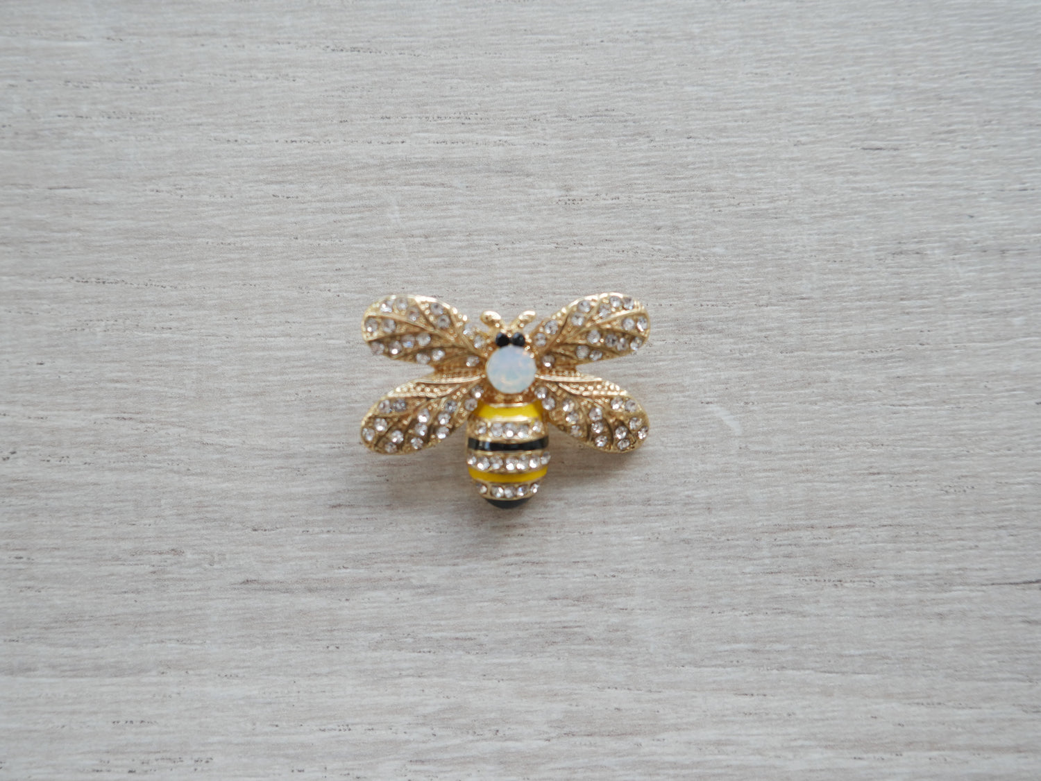 Jewelled Bumble Bee Button-Button-Flying Bobbins Haberdashery