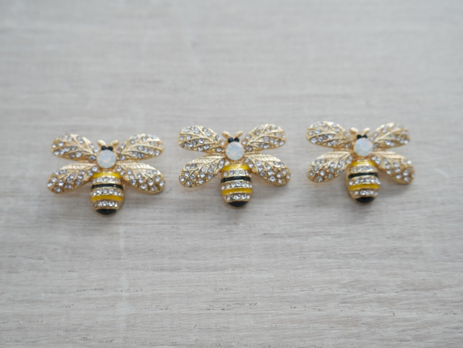 Jewelled Bumble Bee Button-Button-Flying Bobbins Haberdashery