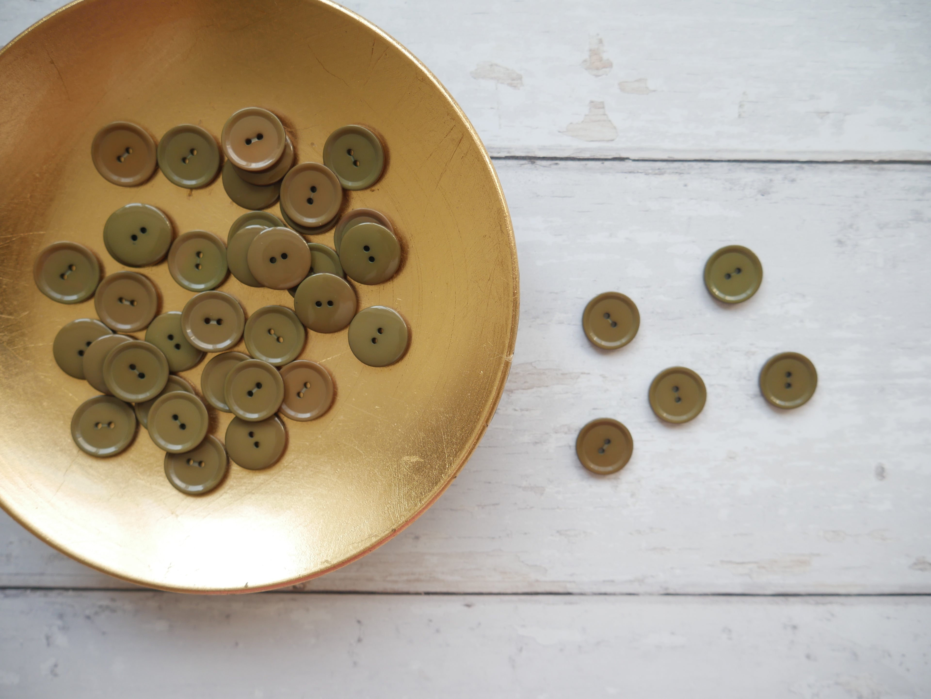 2-Hole 15mm Shine Button in Olive-Button-Flying Bobbins Haberdashery