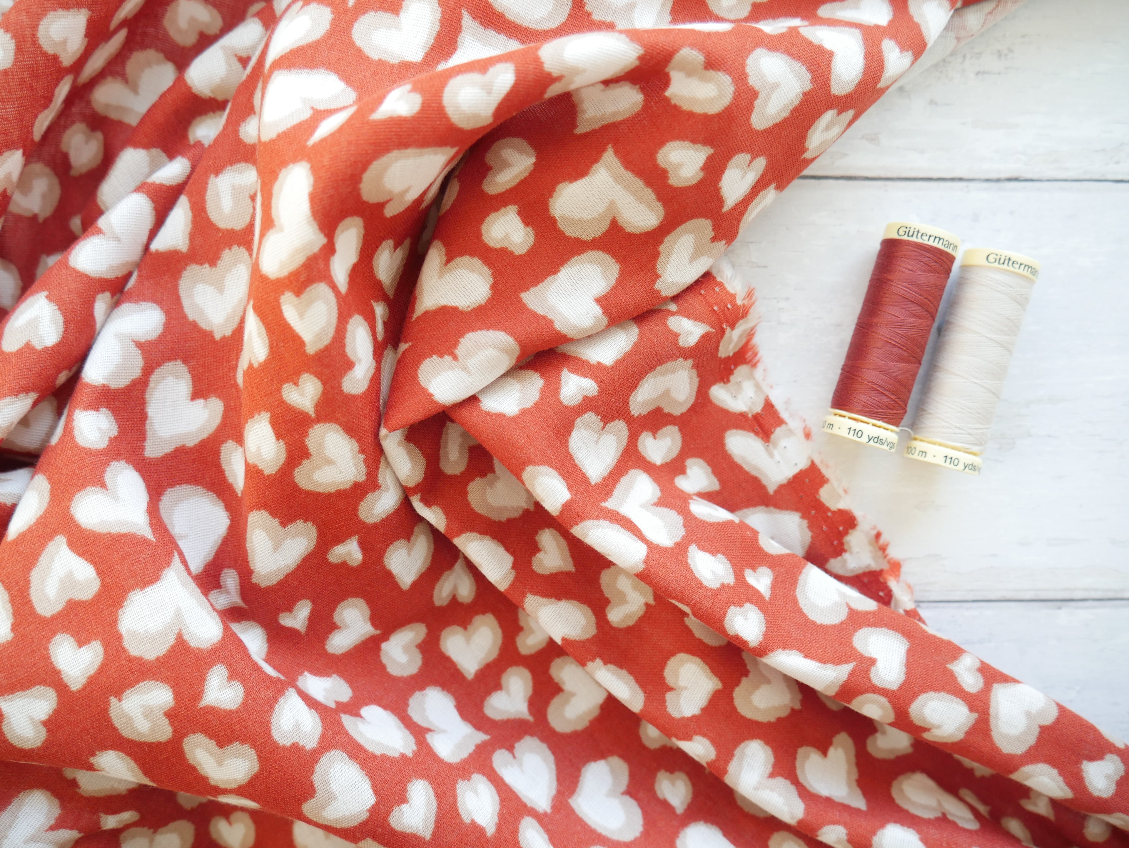 Painted Hearts Double Gauze £8.00 p/m-Flying Bobbins Haberdashery
