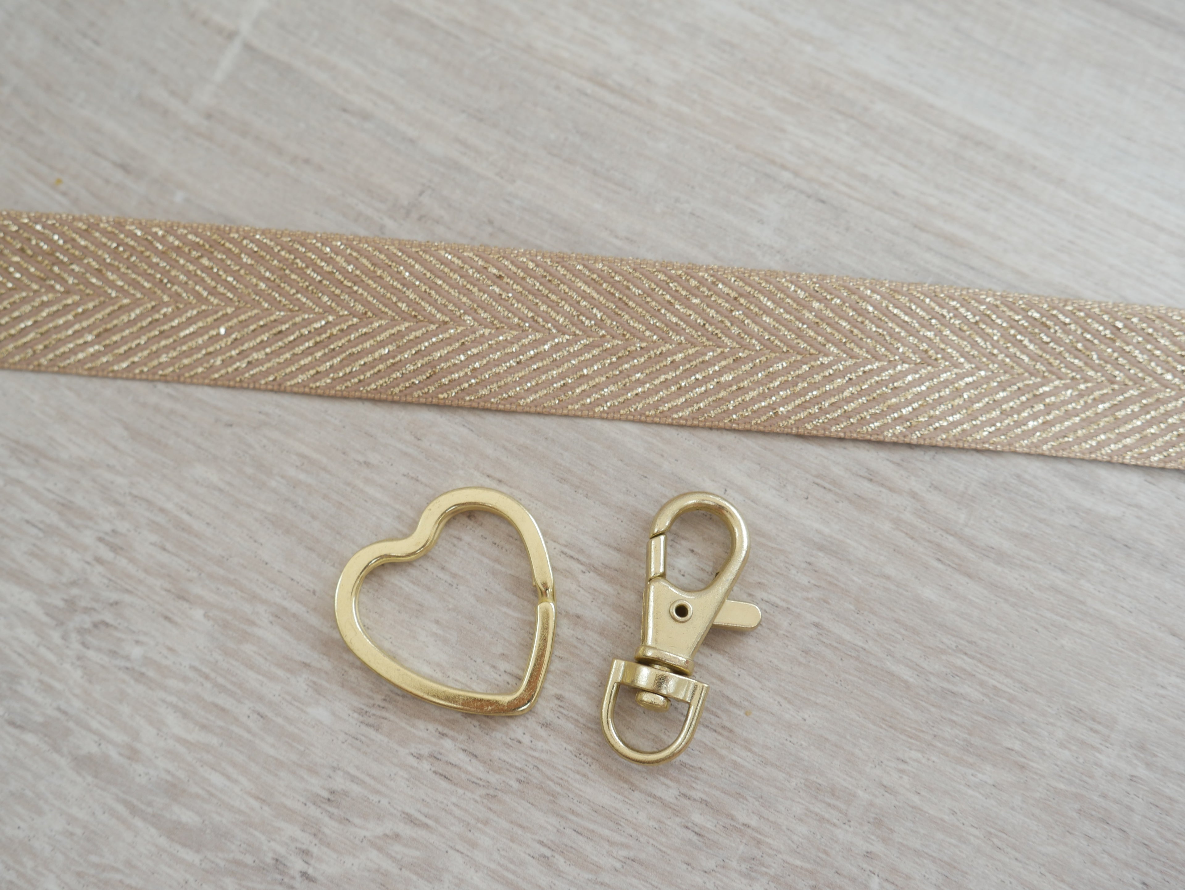Split Ring, Heart Shape-Trim-Flying Bobbins Haberdashery
