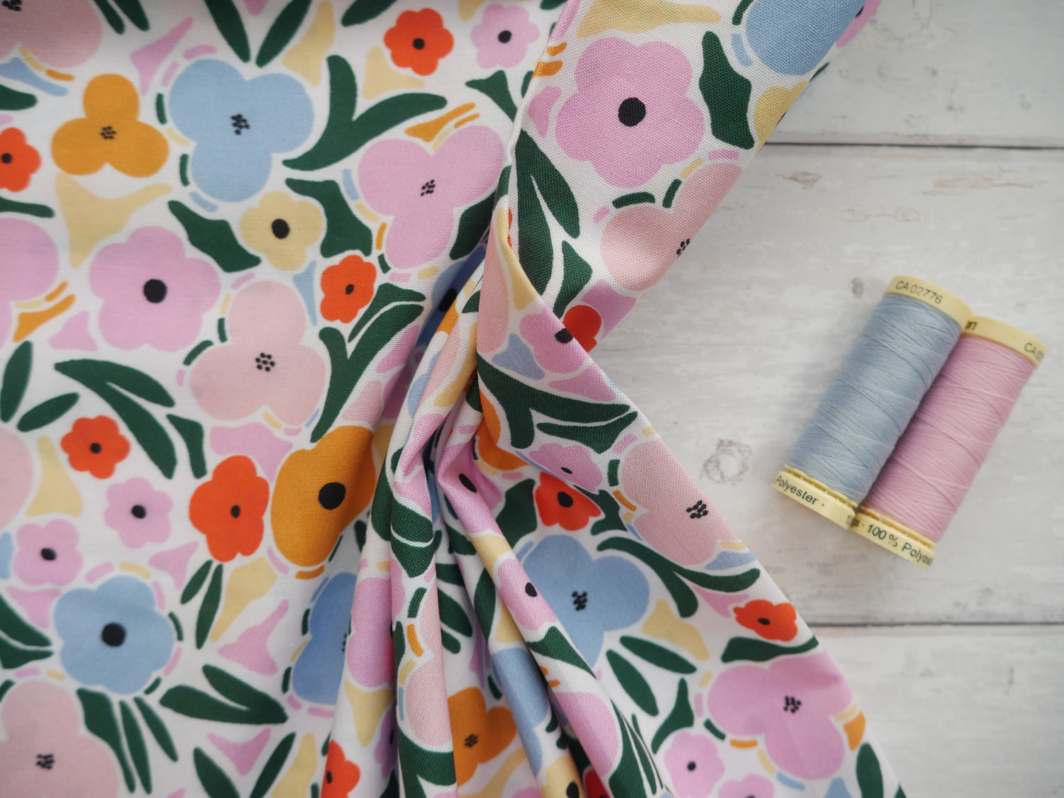 Weekend Away Blooms by Dashwood Studios, £14.00pm-Cotton-Flying Bobbins Haberdashery