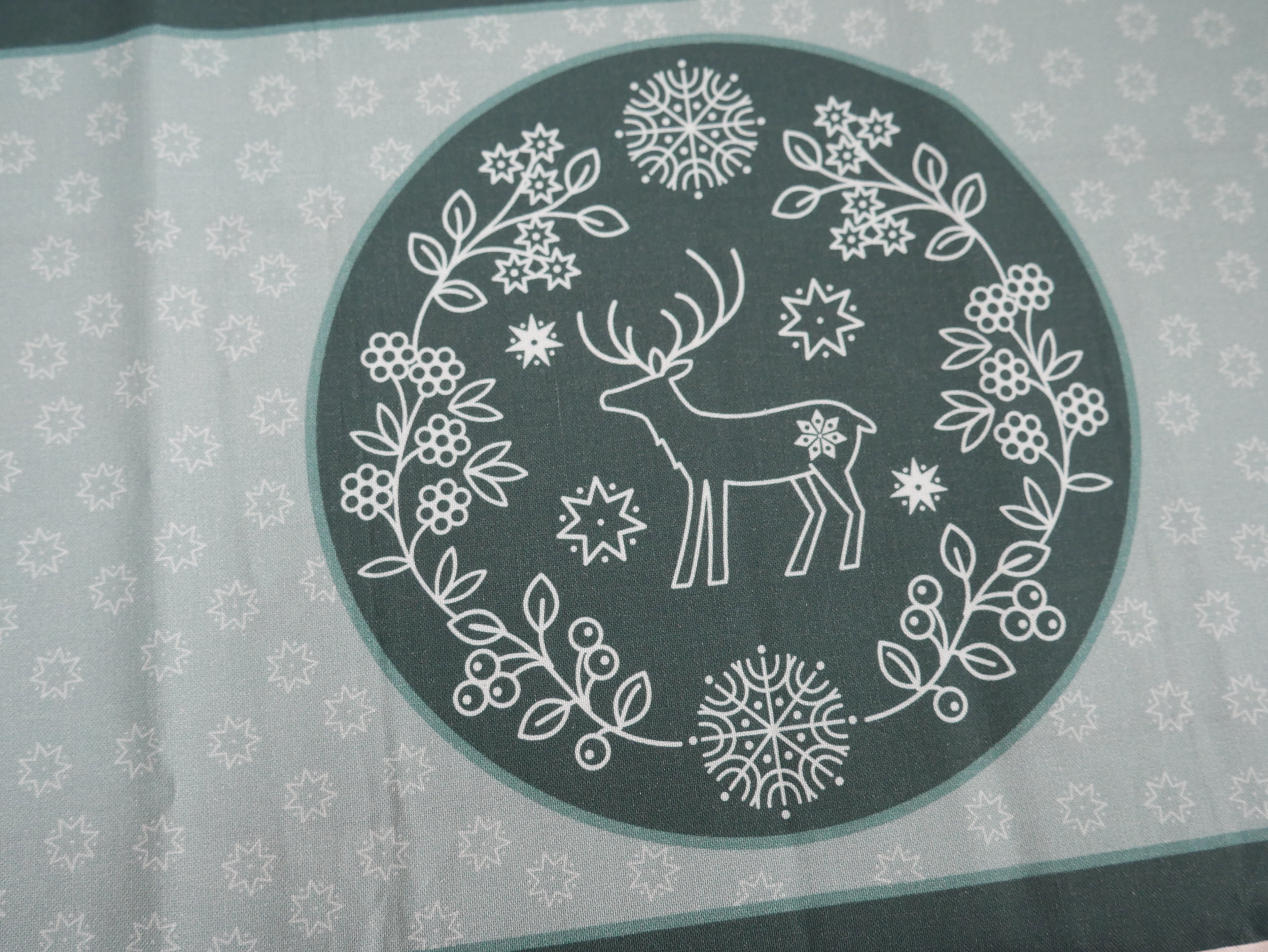 Festive Placemat Kit - Saariselka-Sewing Kit-Flying Bobbins Haberdashery