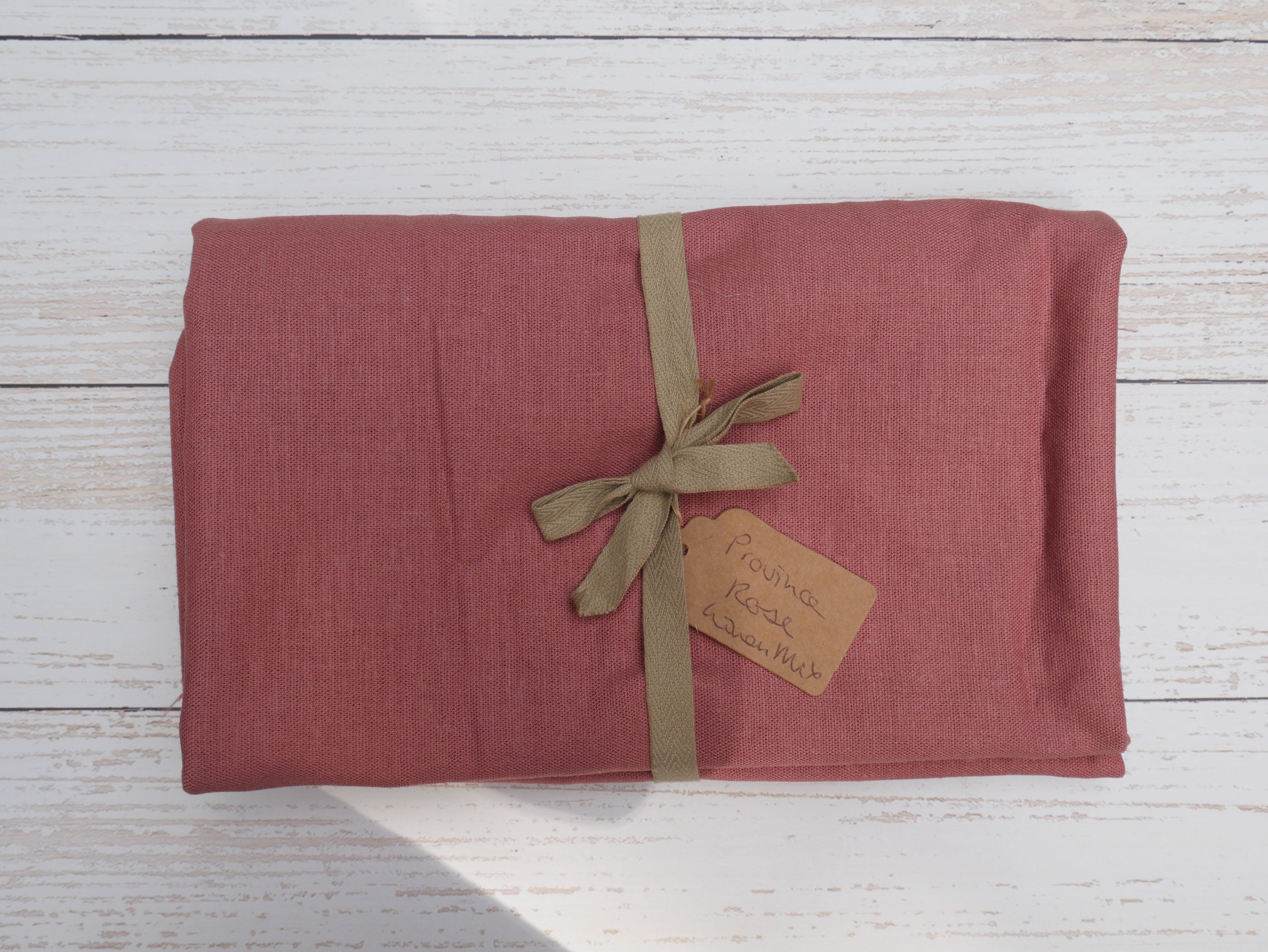 REMNANT - Lady McElroy Province Linen Chambray in Rose, 0.7m-Remnants-Flying Bobbins Haberdashery