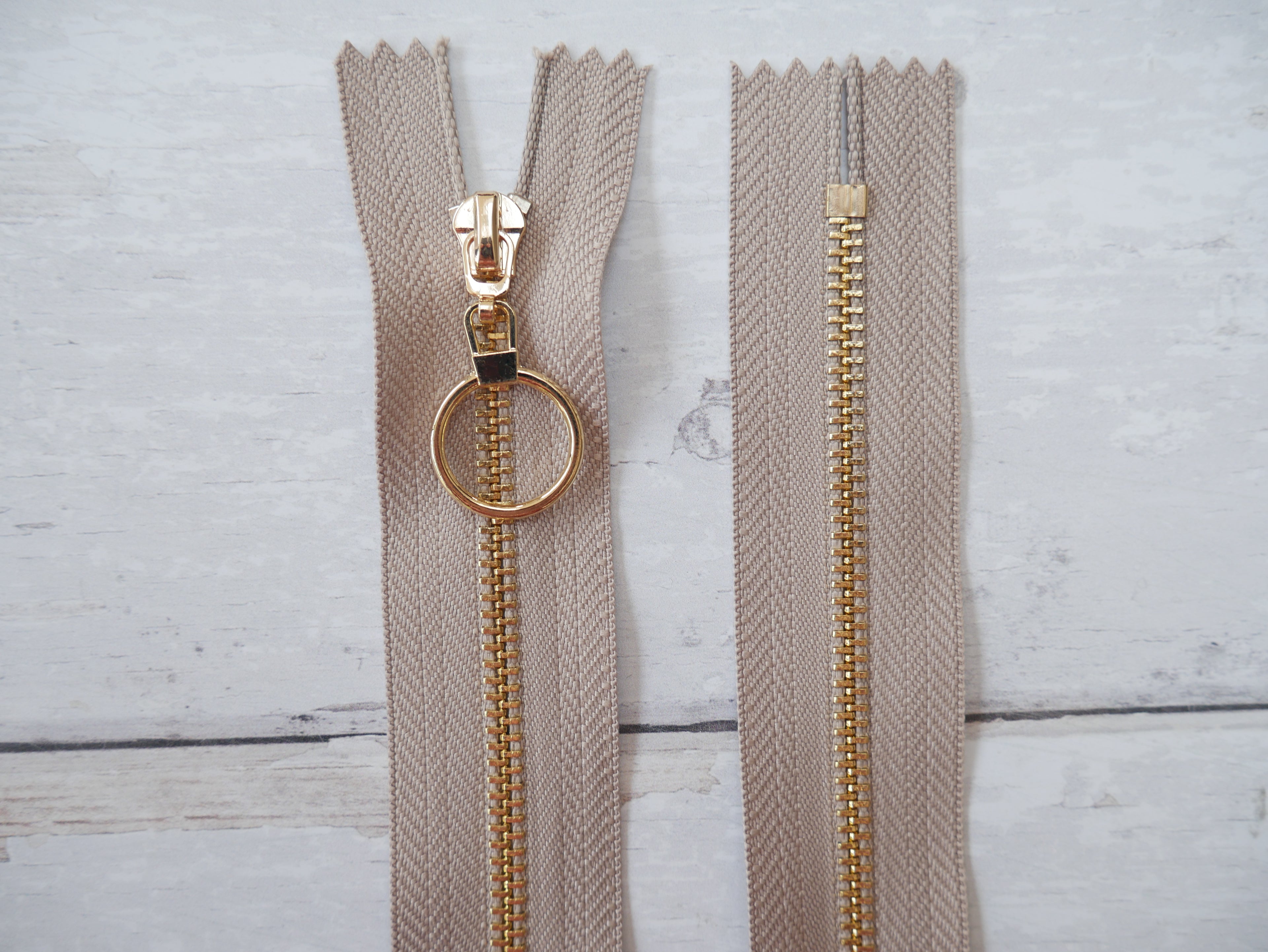 Metal Zip With Large O-Puller, 30cm-Zip-Flying Bobbins Haberdashery