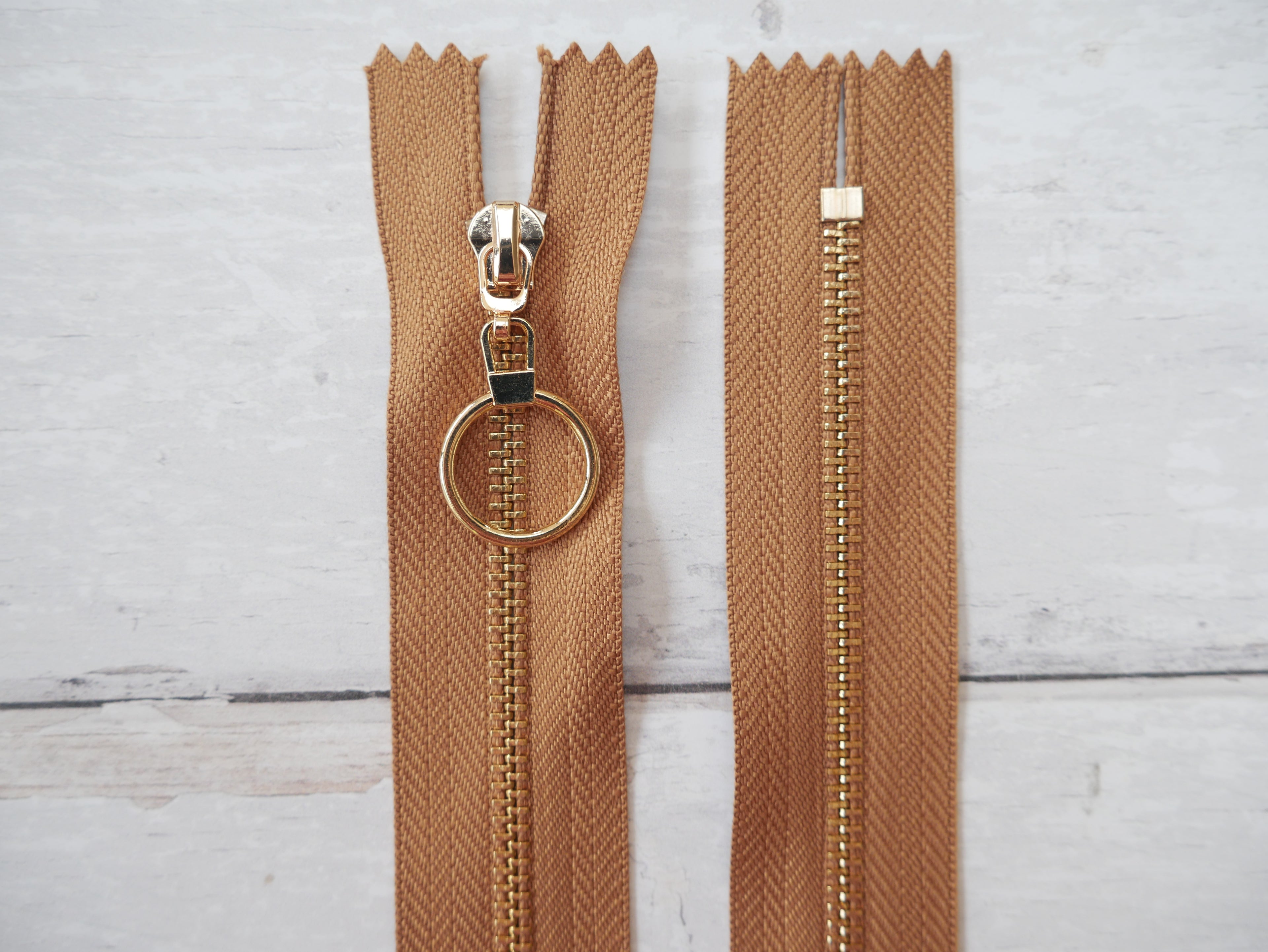 Metal Zip With Large O-Puller, 30cm-Zip-Flying Bobbins Haberdashery