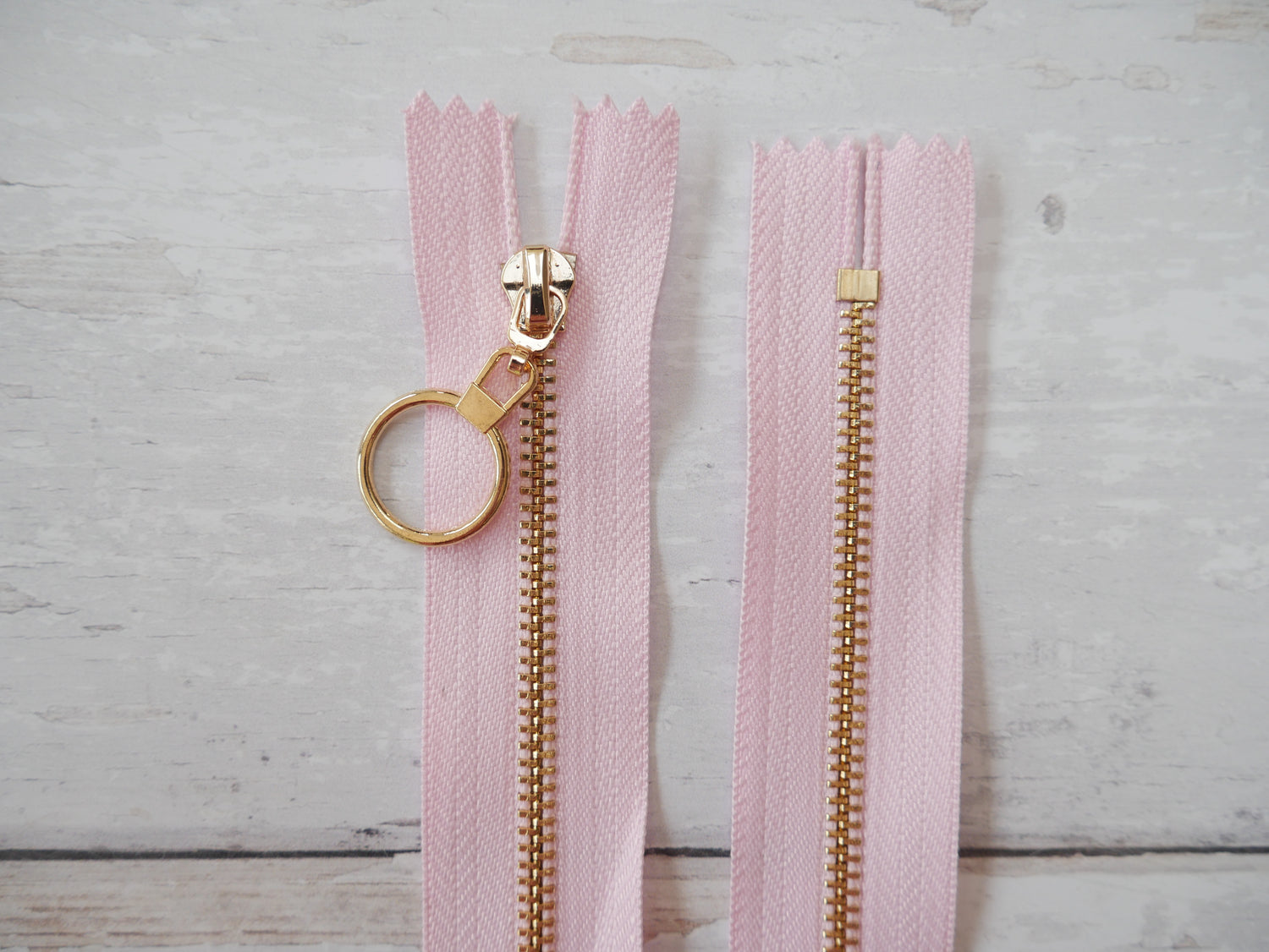 Metal Zip With Large O-Puller, 30cm-Zip-Flying Bobbins Haberdashery