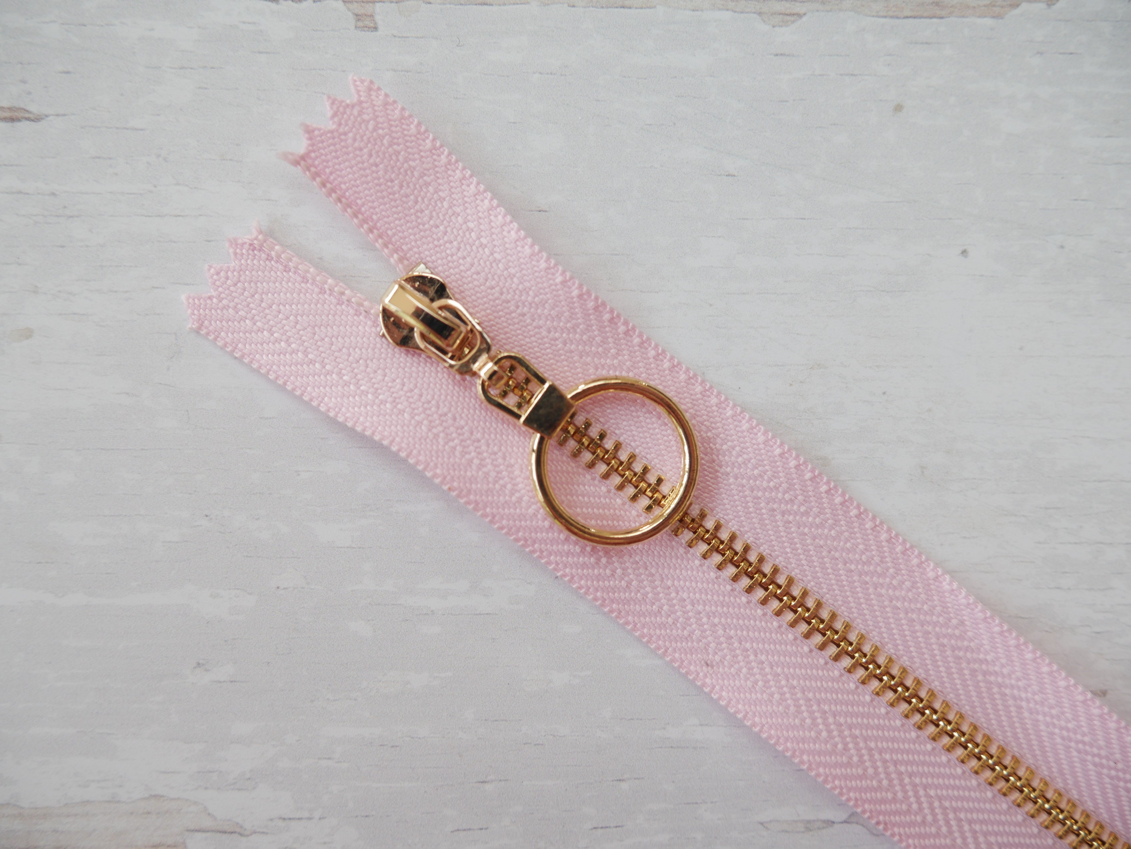 Metal Zip With Large O-Puller, 30cm-Zip-Flying Bobbins Haberdashery