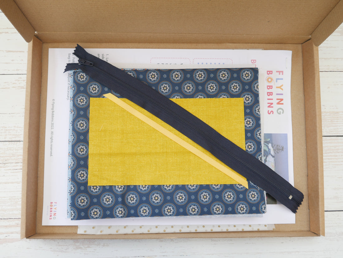Boxed Bag in Tailor&