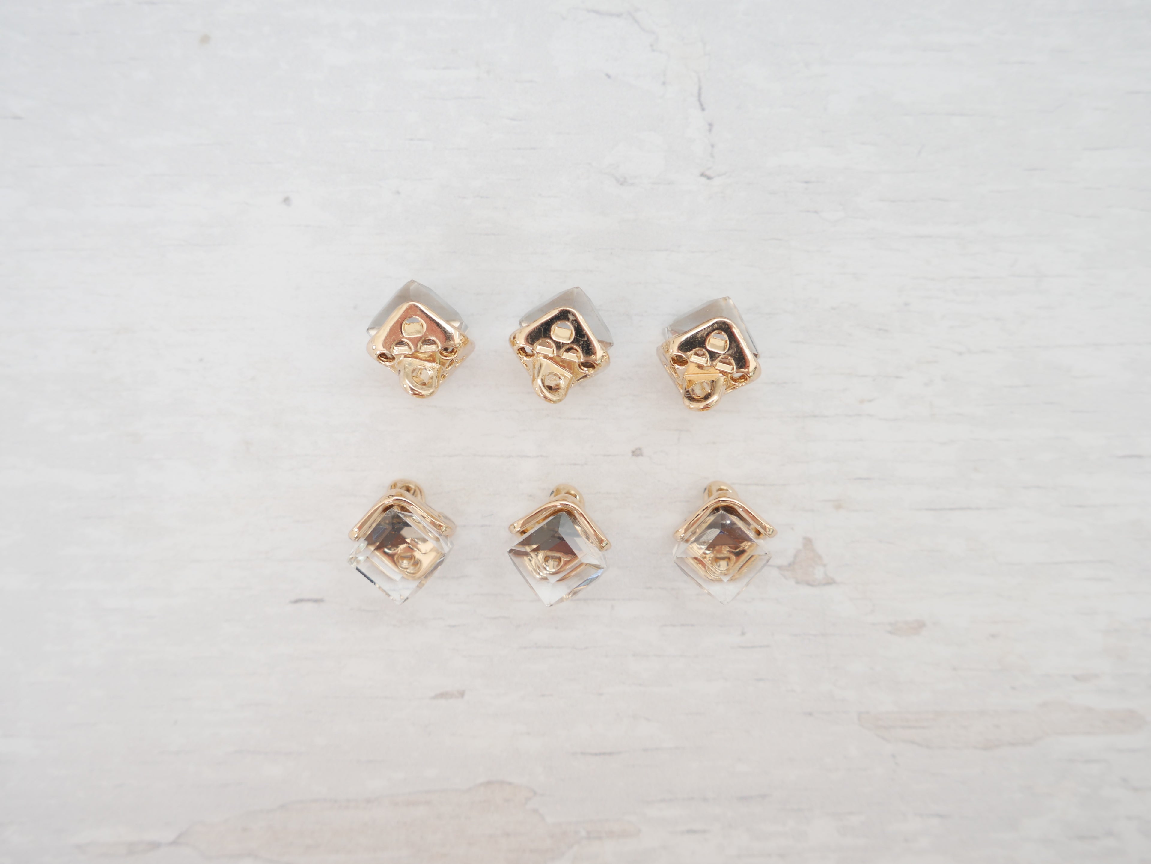 Crystal Cube Button in Smoke-Button-Flying Bobbins Haberdashery