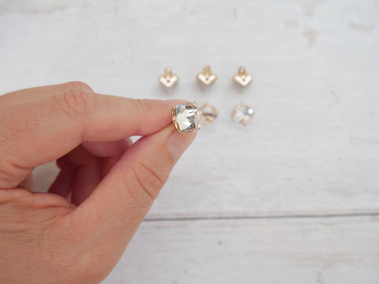 Crystal Cube Button in Clear-Button-Flying Bobbins Haberdashery