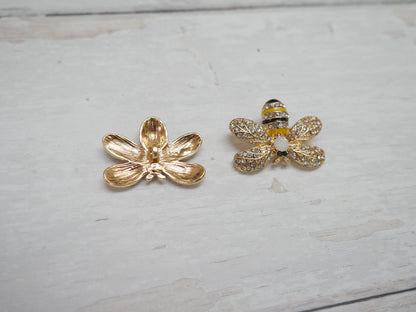Jewelled Bumble Bee Button-Button-Flying Bobbins Haberdashery