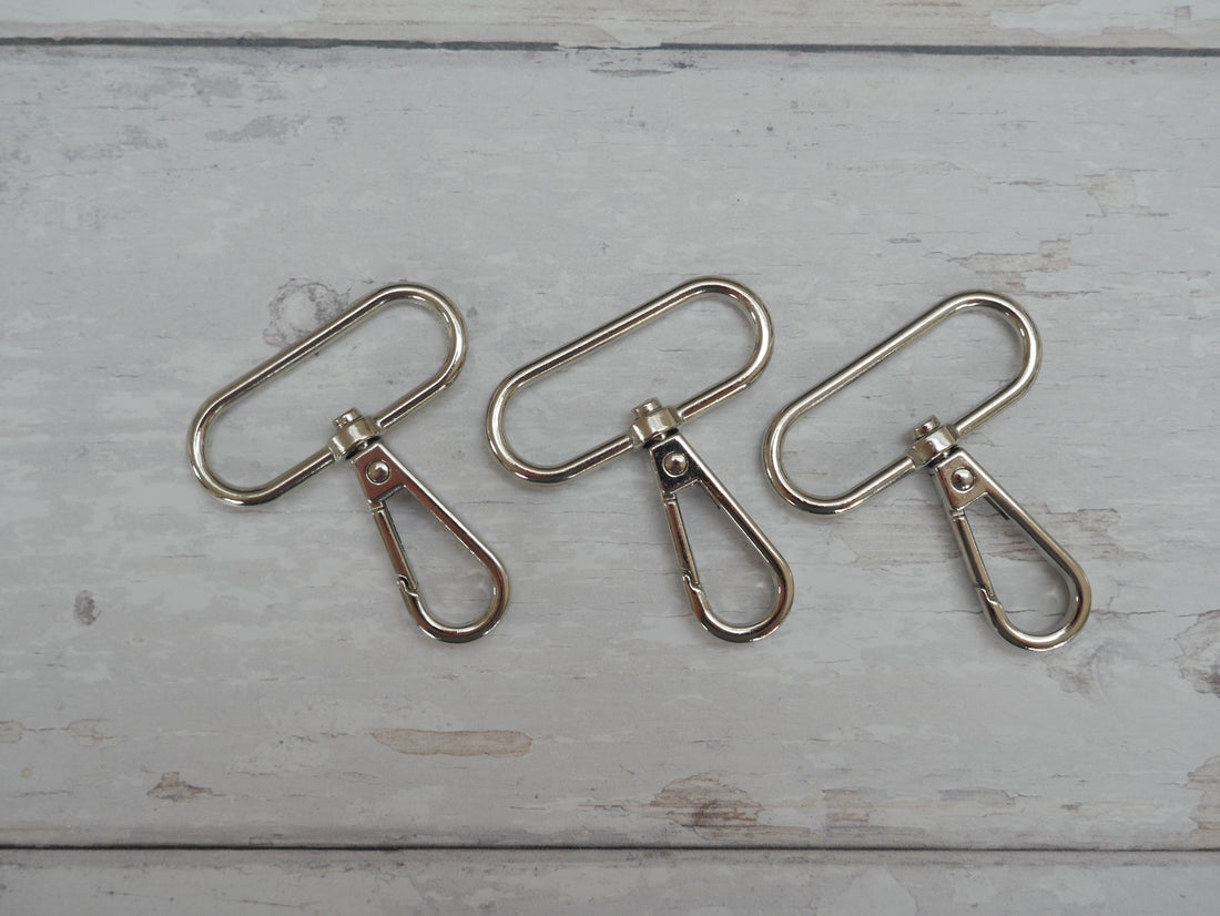 38mm Swivel Hook in Silver-Trim-Flying Bobbins Haberdashery